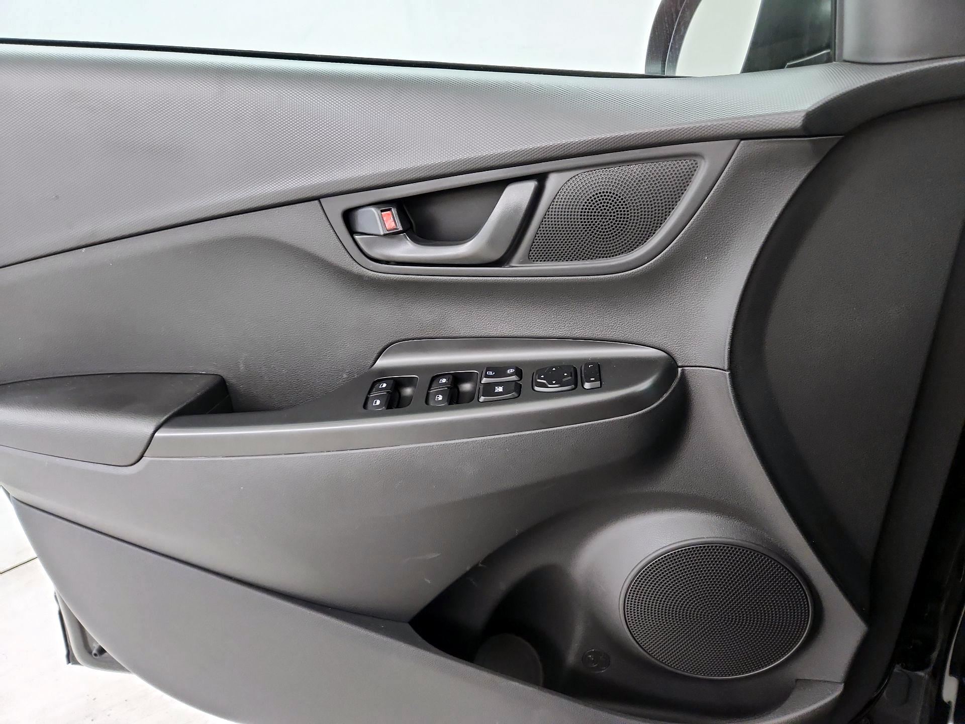 Thumbnail: 2023 Hyundai Kona - 12