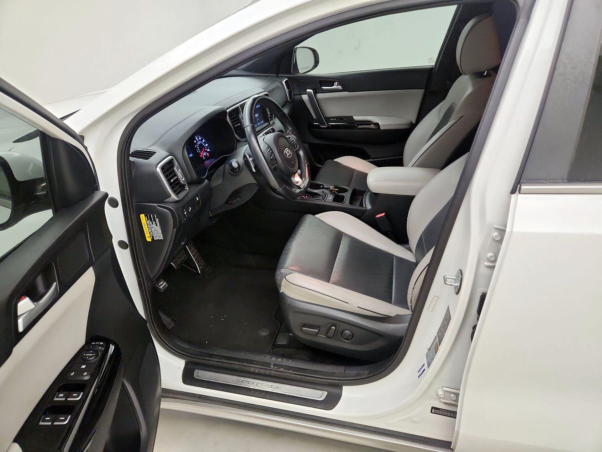 Thumbnail: 2019 Kia Sportage - 11