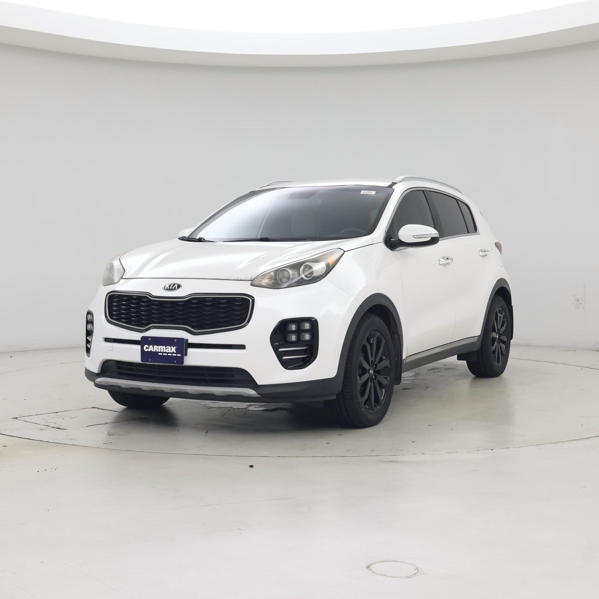 Thumbnail: 2019 Kia Sportage - 4