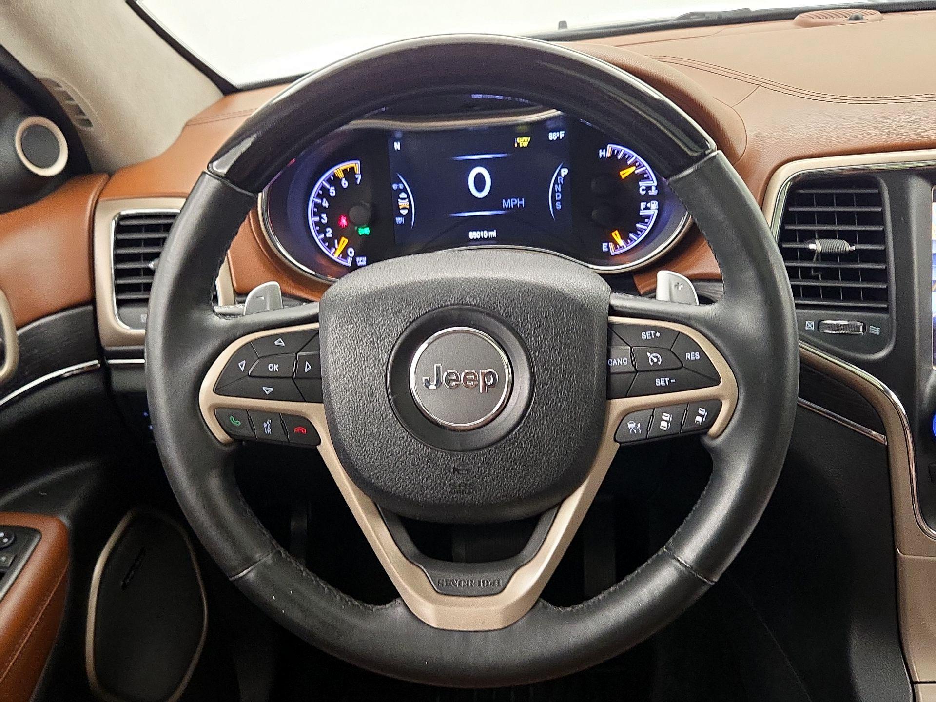 Thumbnail: 2015 Jeep Grand Cherokee - 10