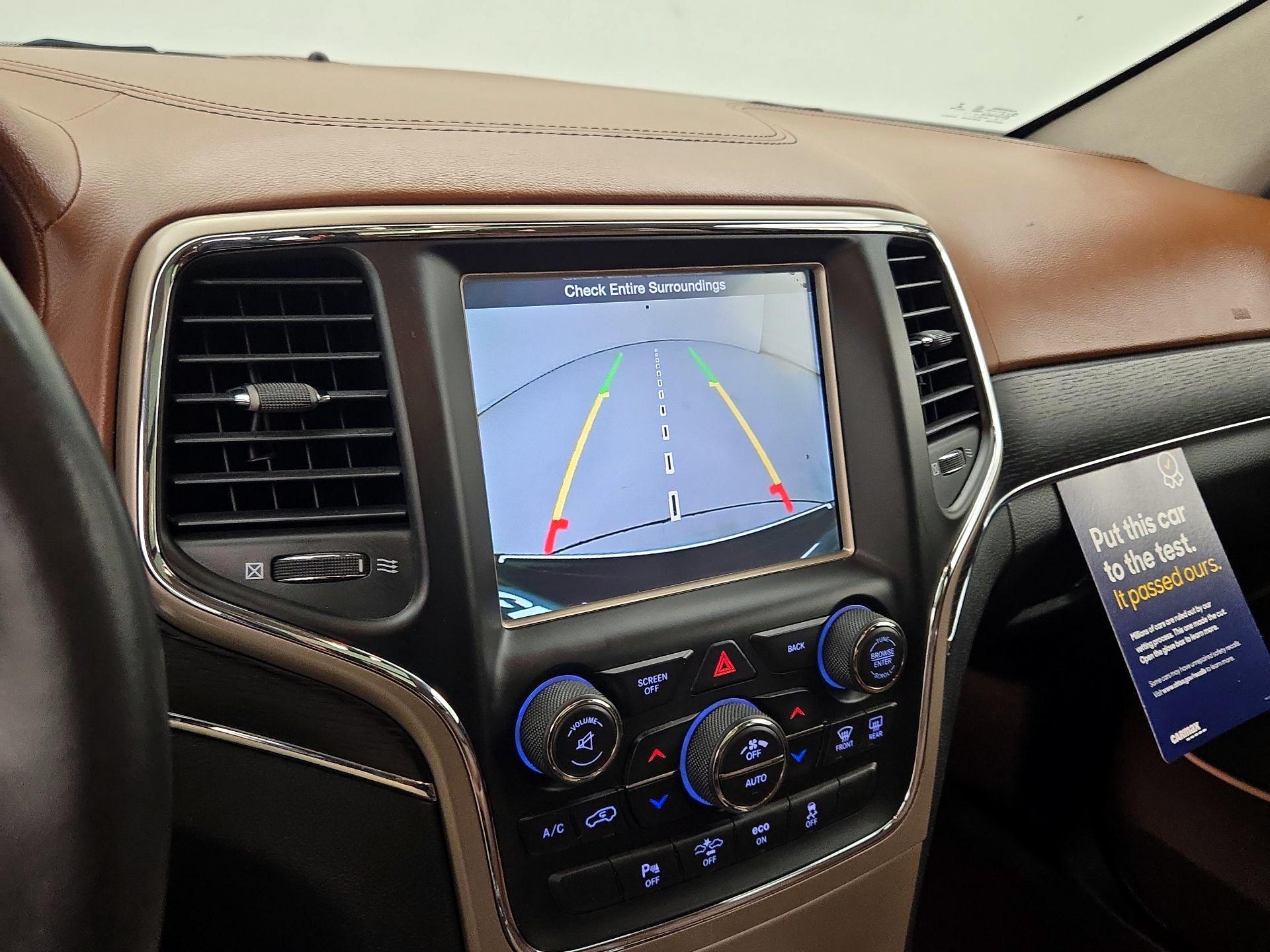 Thumbnail: 2015 Jeep Grand Cherokee - 15