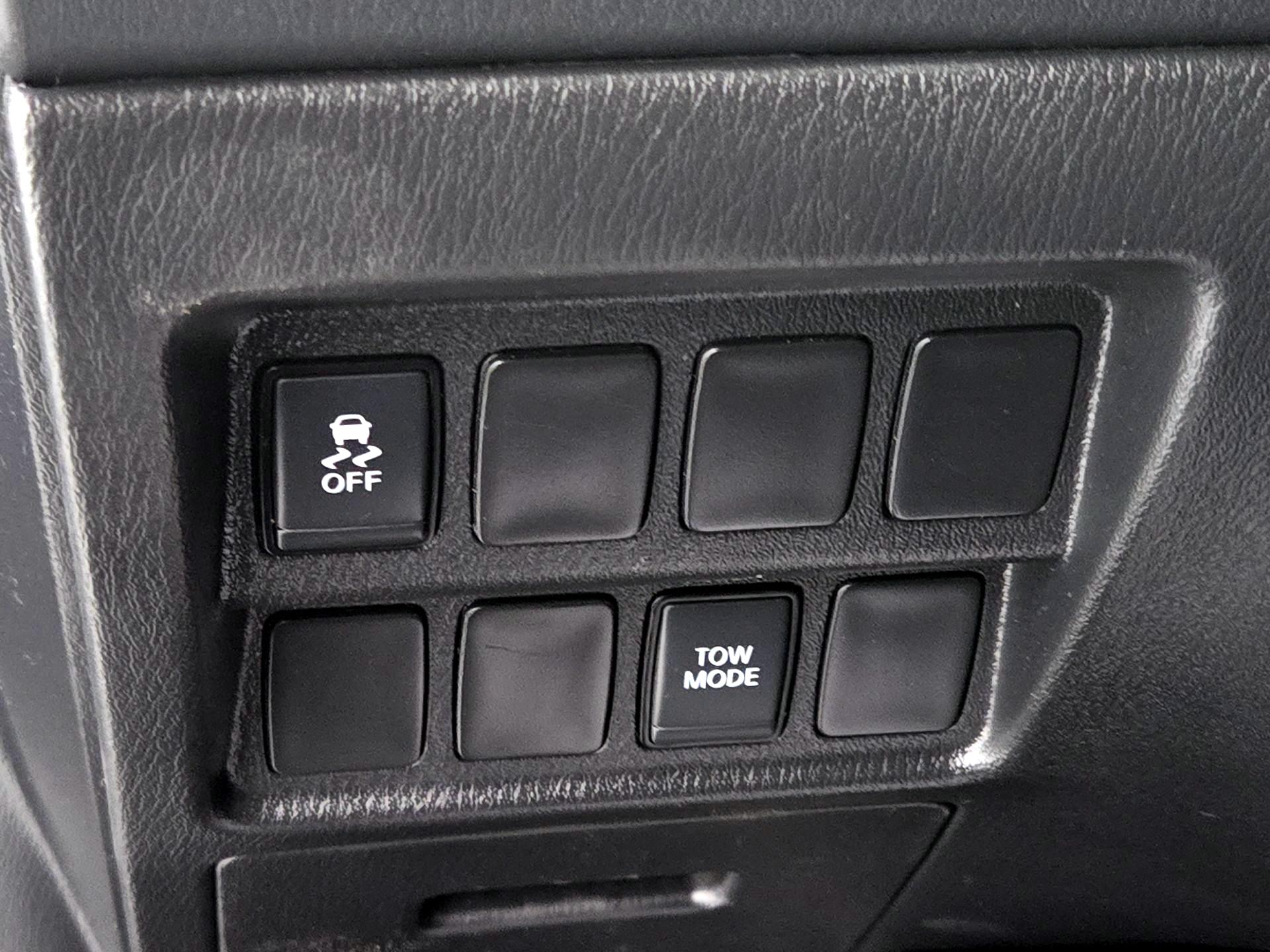 Thumbnail: 2019 Nissan Pathfinder - 13