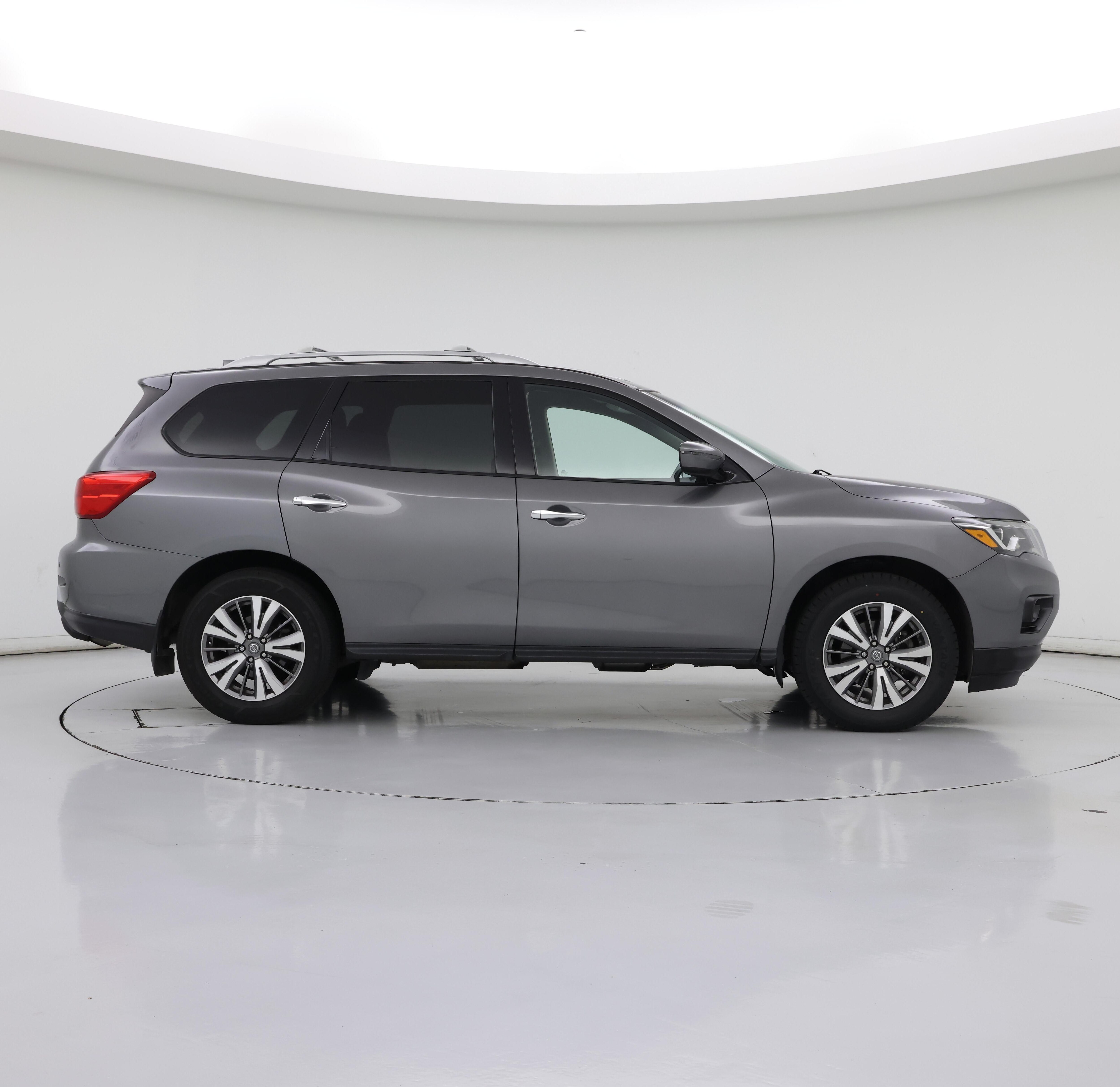Thumbnail: 2019 Nissan Pathfinder - 7