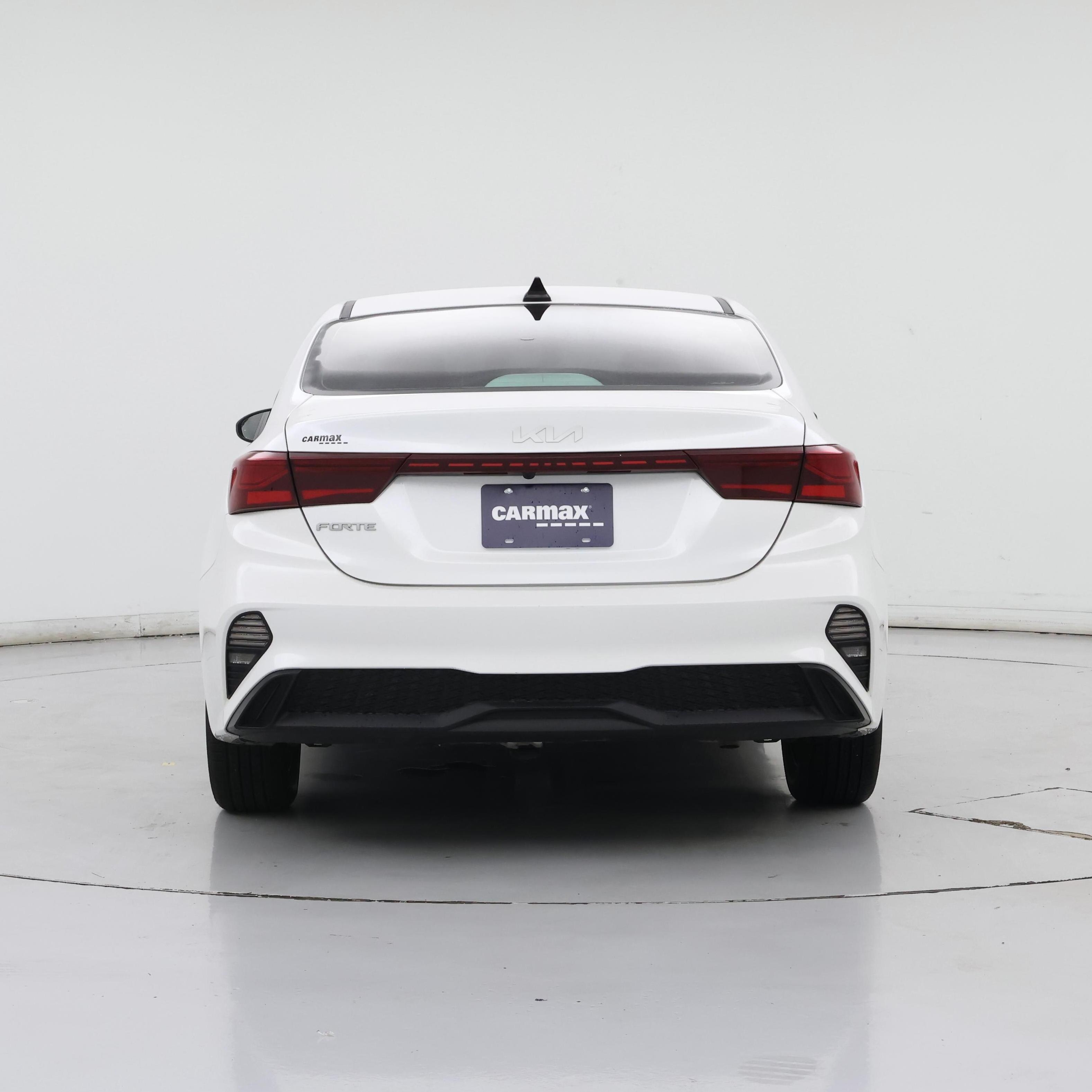 Thumbnail: 2023 Kia Forte - 6