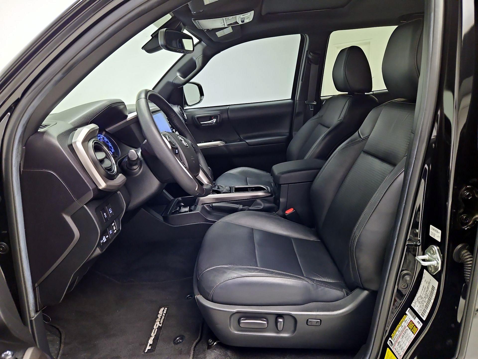 Thumbnail: 2023 Toyota Tacoma - 11