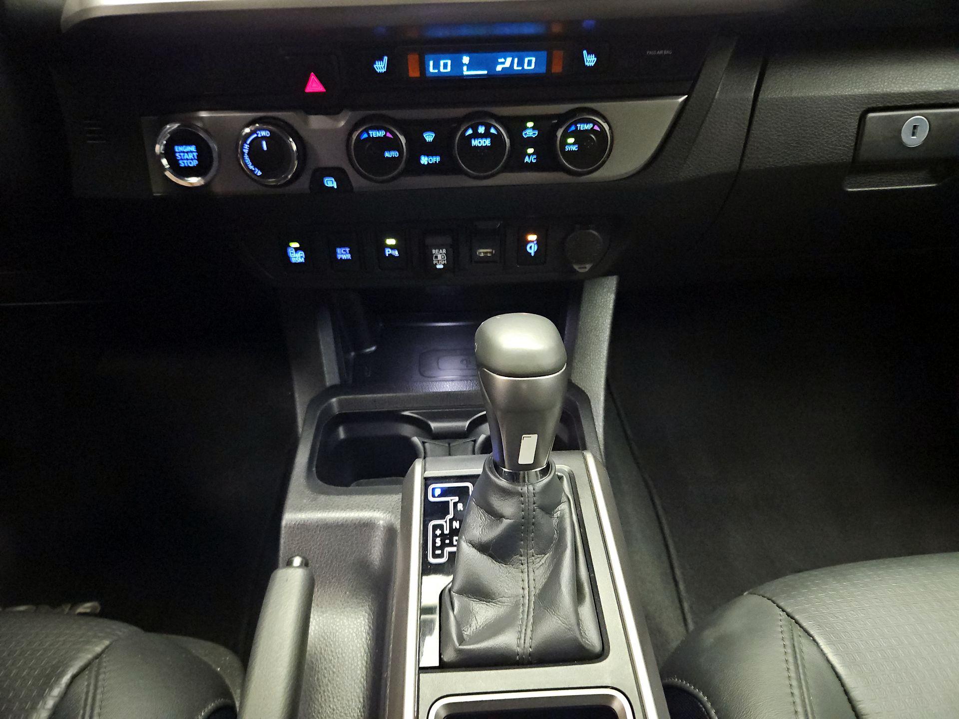 Thumbnail: 2023 Toyota Tacoma - 17