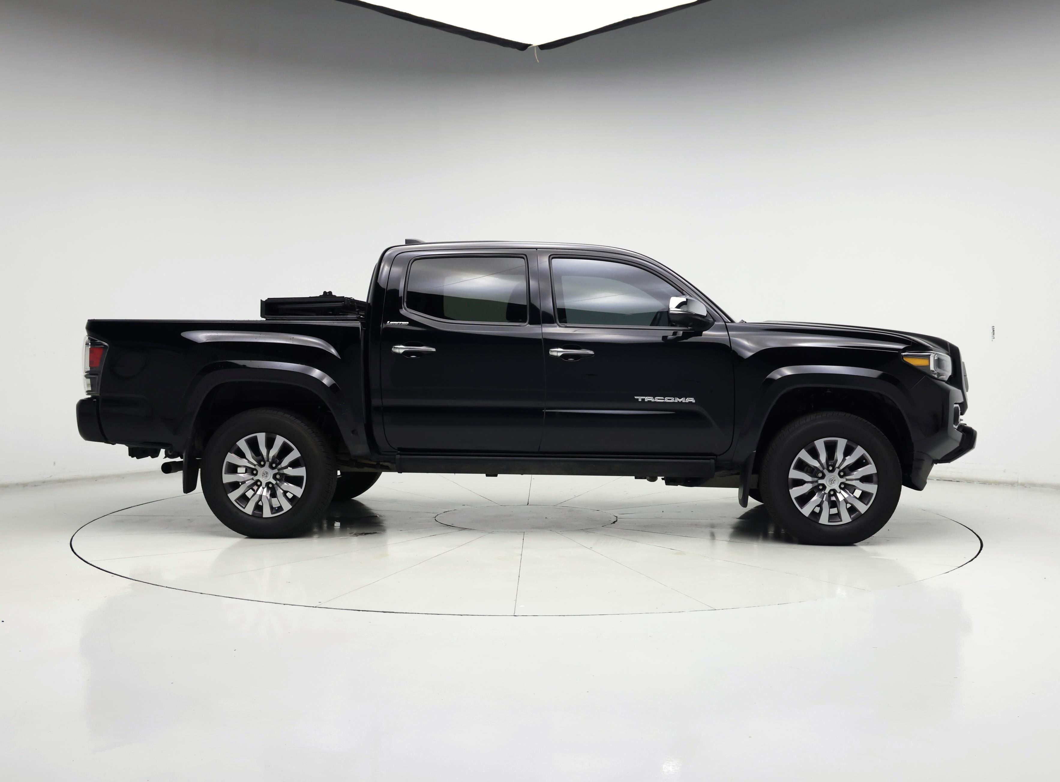 Thumbnail: 2023 Toyota Tacoma - 7