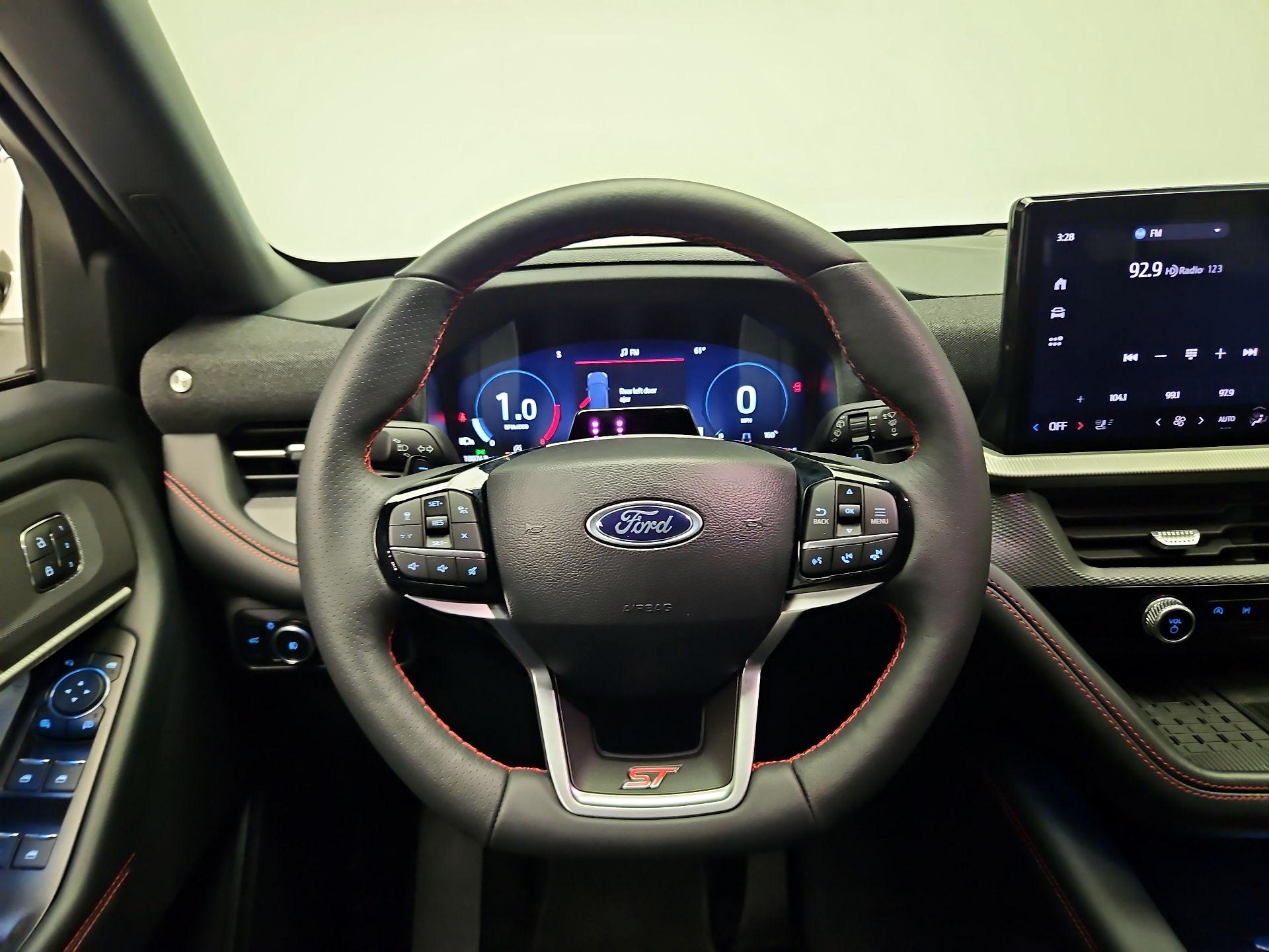 Thumbnail: 2025 Ford Explorer - 10