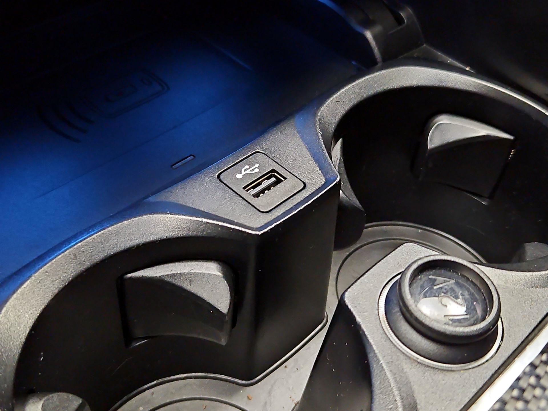 Thumbnail: 2024 BMW M4 - 19