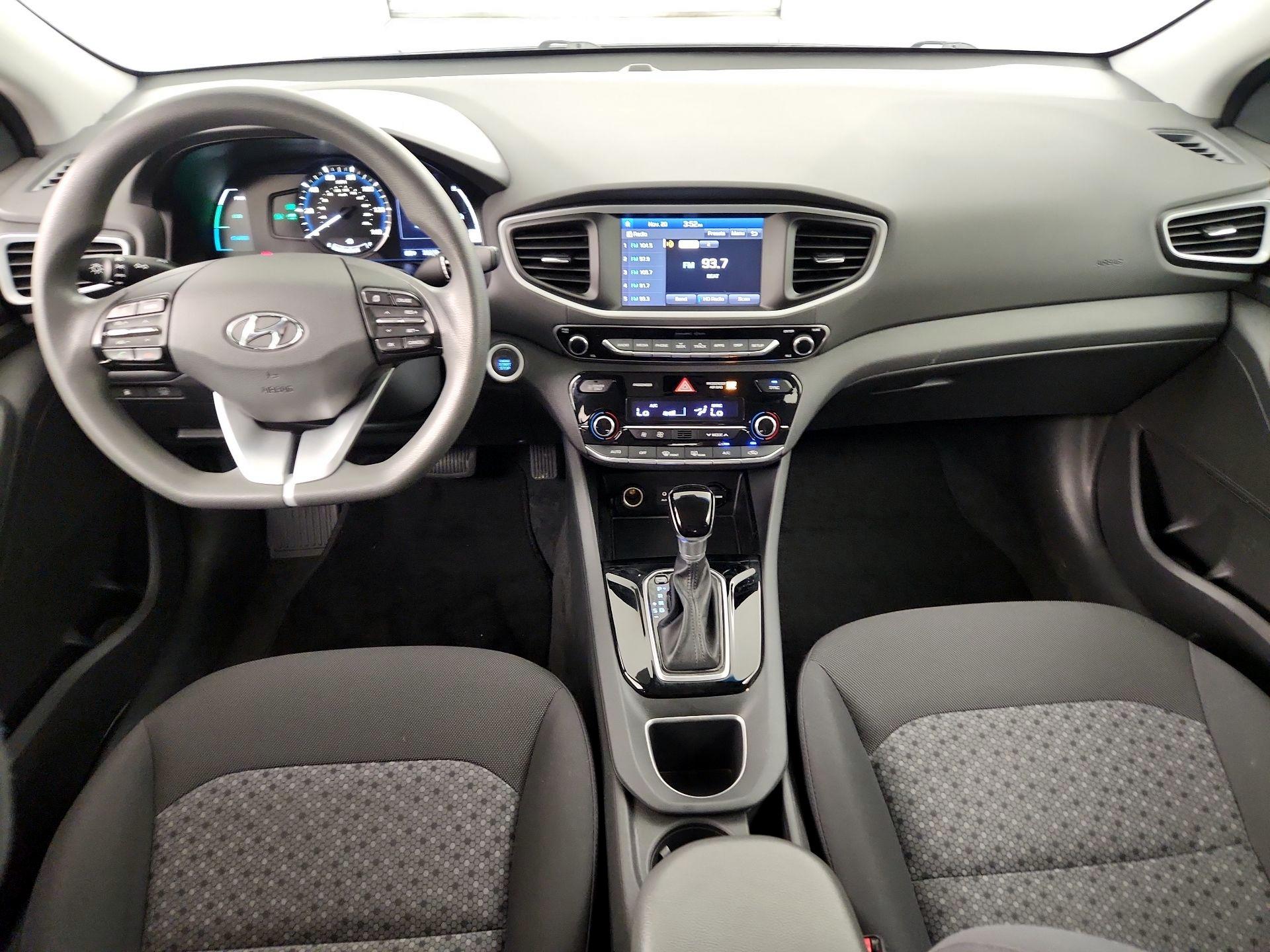 Thumbnail: 2019 Hyundai Ioniq - 9