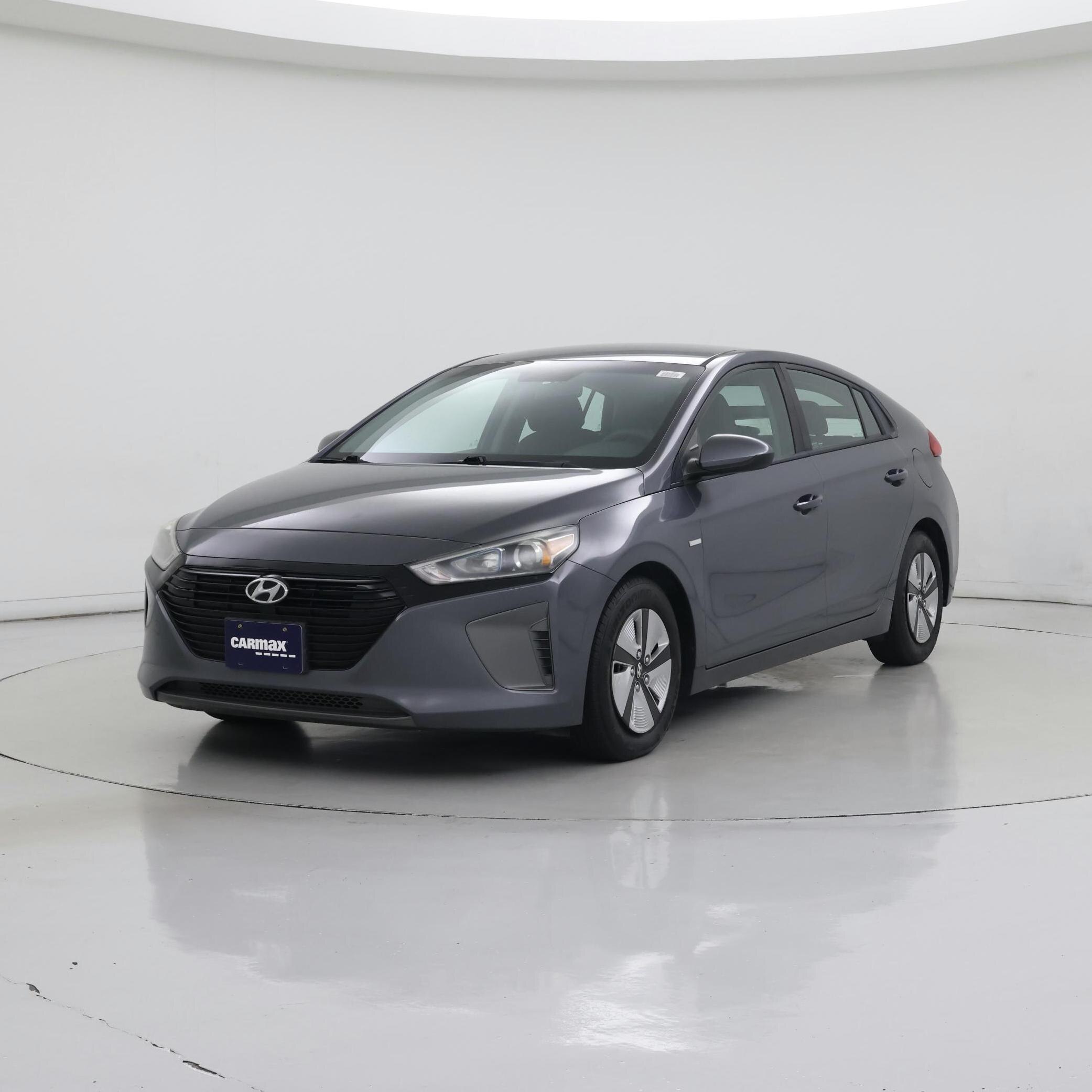 Thumbnail: 2019 Hyundai Ioniq - 4