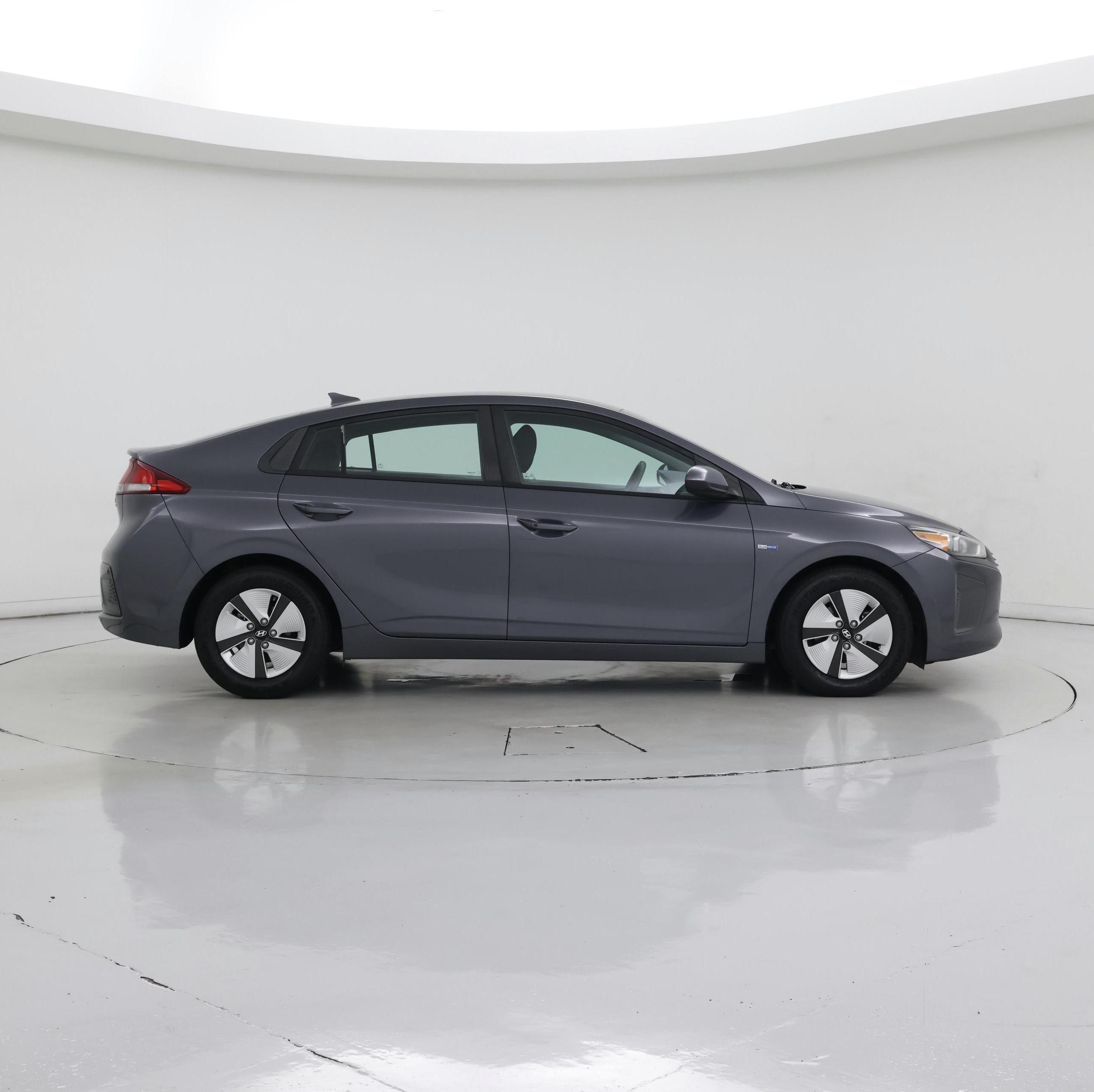 Thumbnail: 2019 Hyundai Ioniq - 7