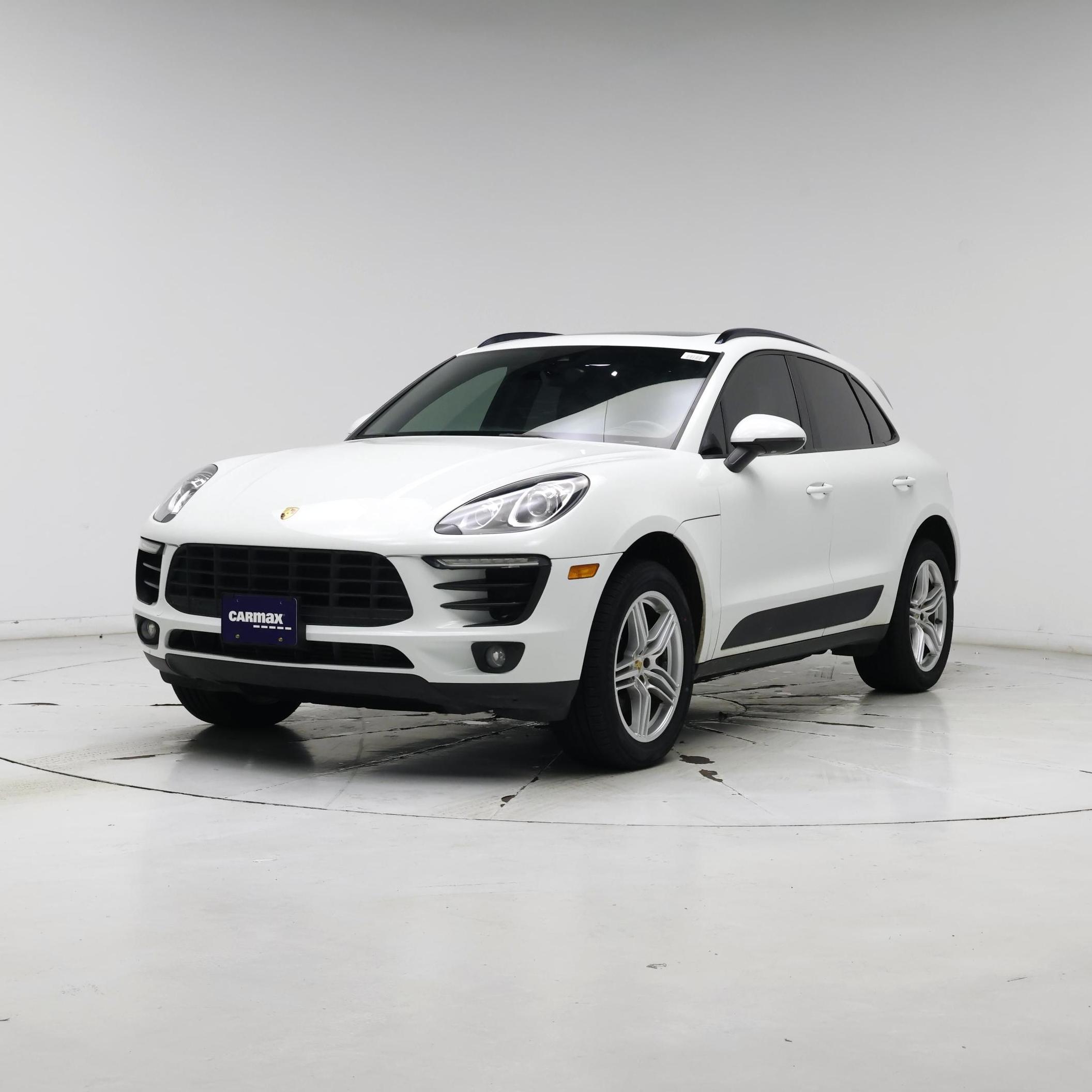 Thumbnail: 2018 Porsche Macan - 4