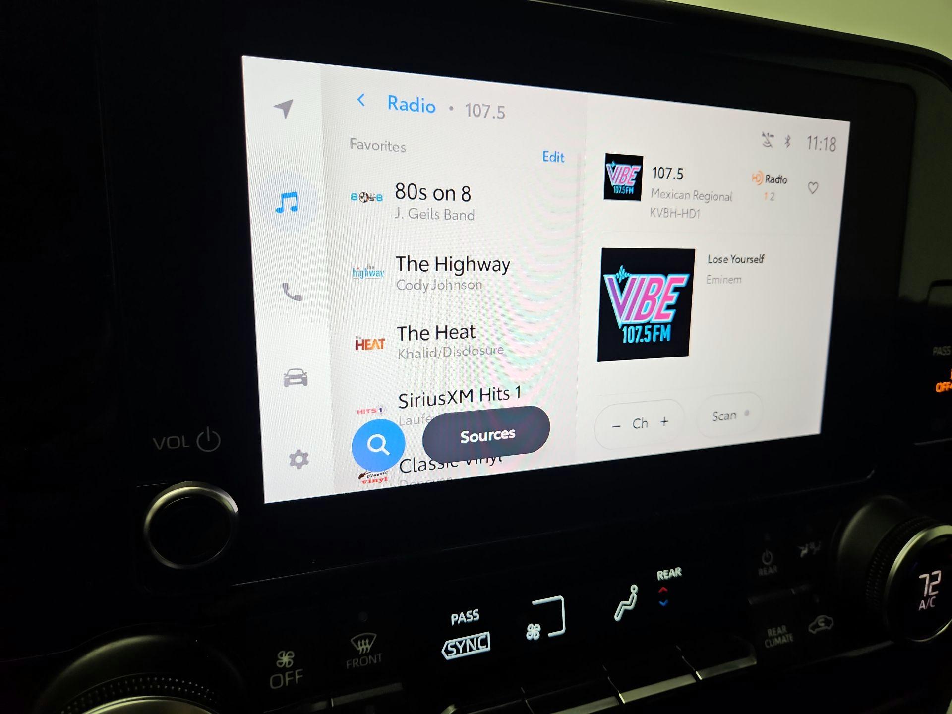 Thumbnail: 2024 Toyota Highlander - 15