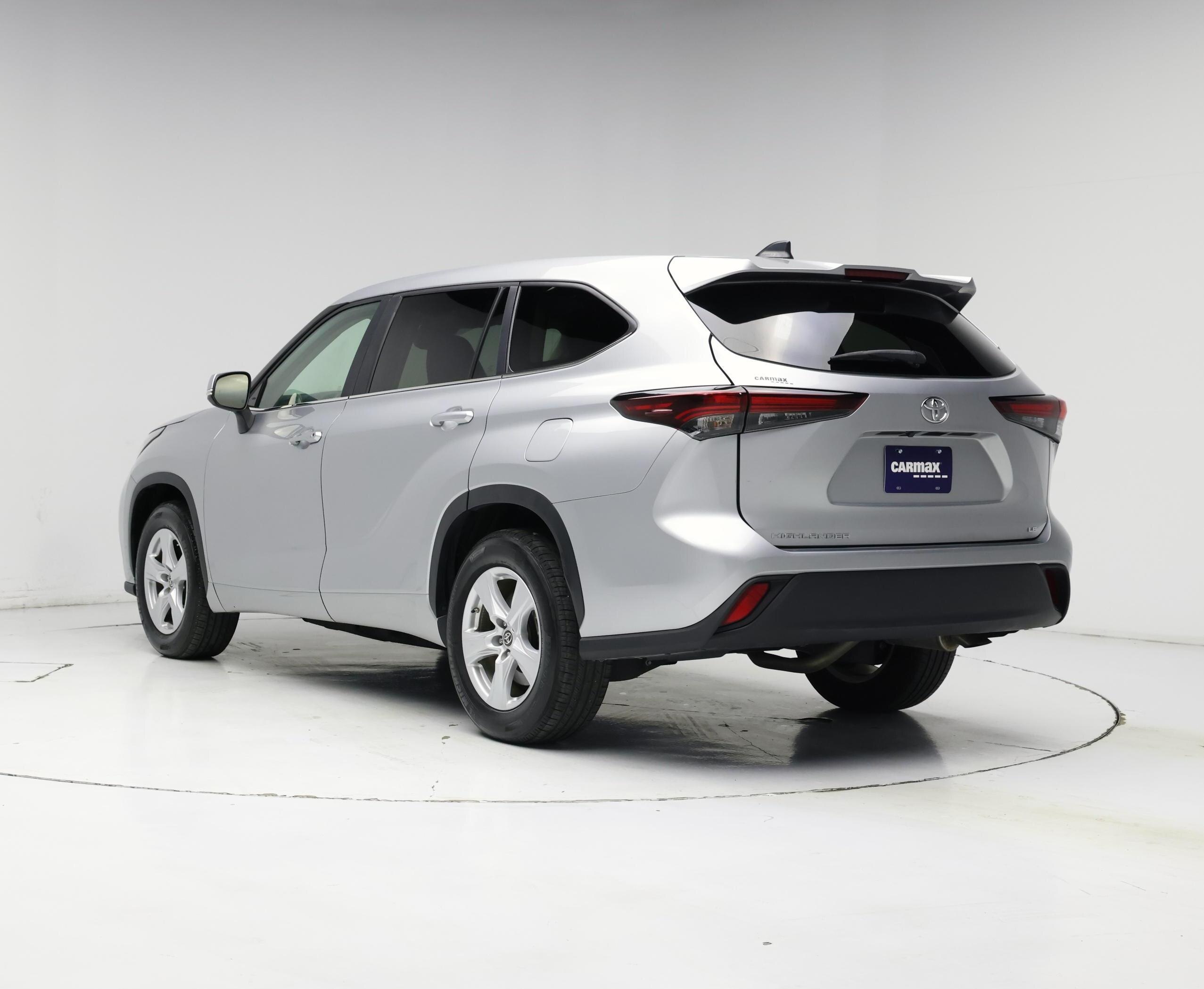 Thumbnail: 2024 Toyota Highlander - 2
