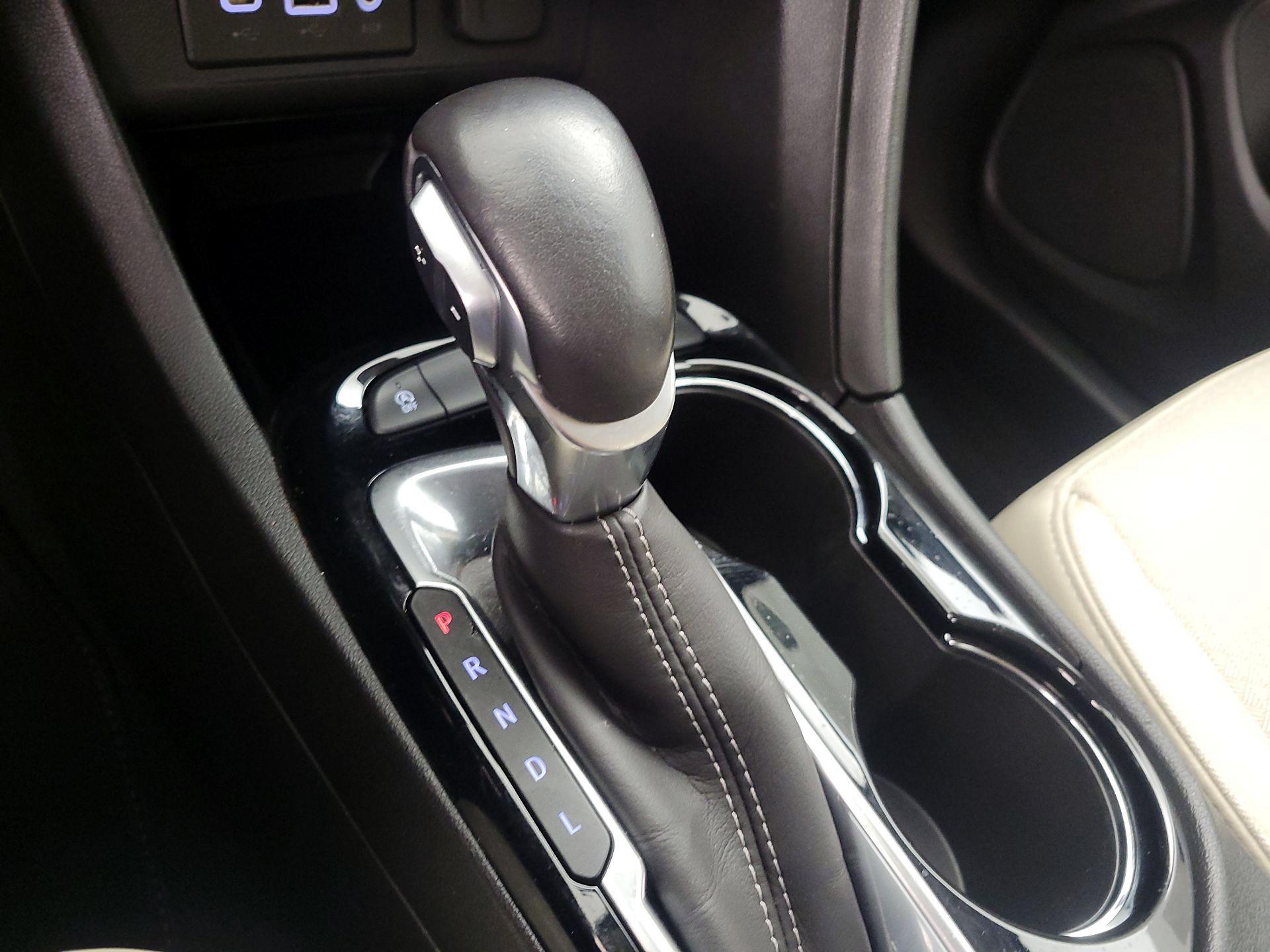 Thumbnail: 2020 Buick Encore GX - 17