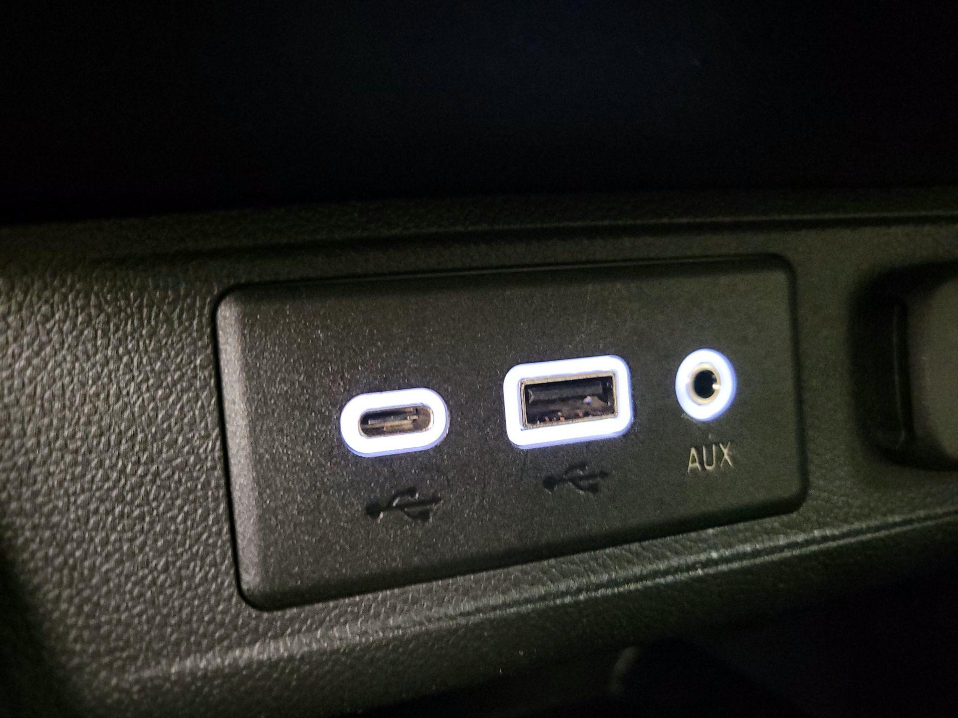 Thumbnail: 2020 Buick Encore GX - 18