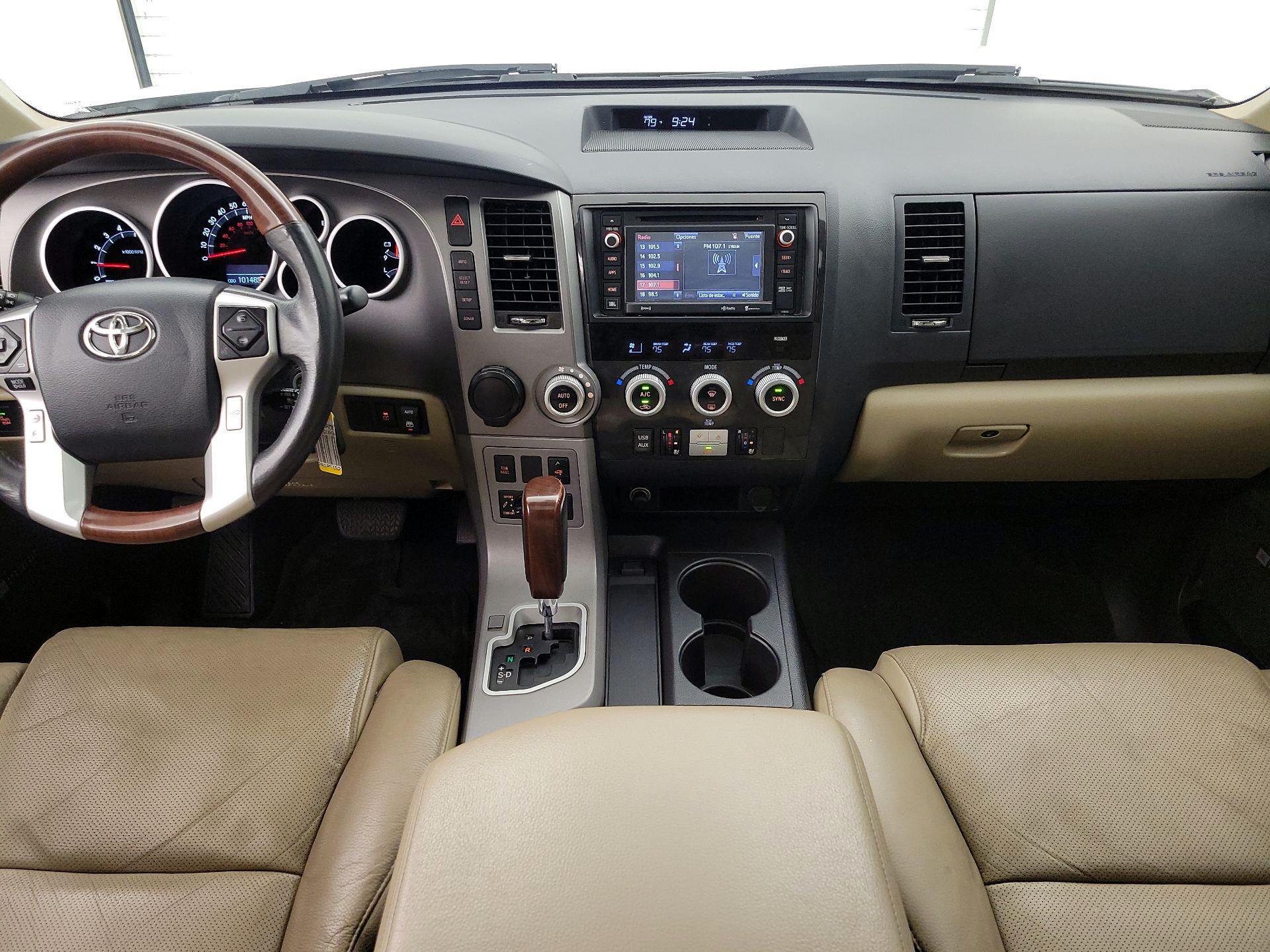 Thumbnail: 2017 Toyota Sequoia - 9