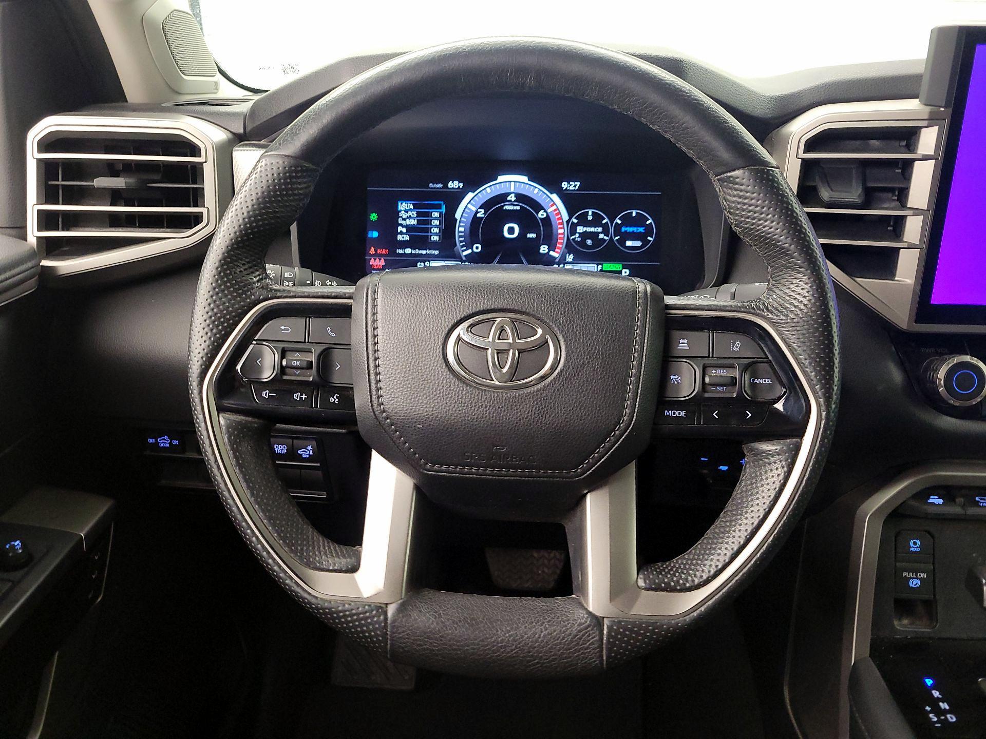 Thumbnail: 2024 Toyota Tundra - 10