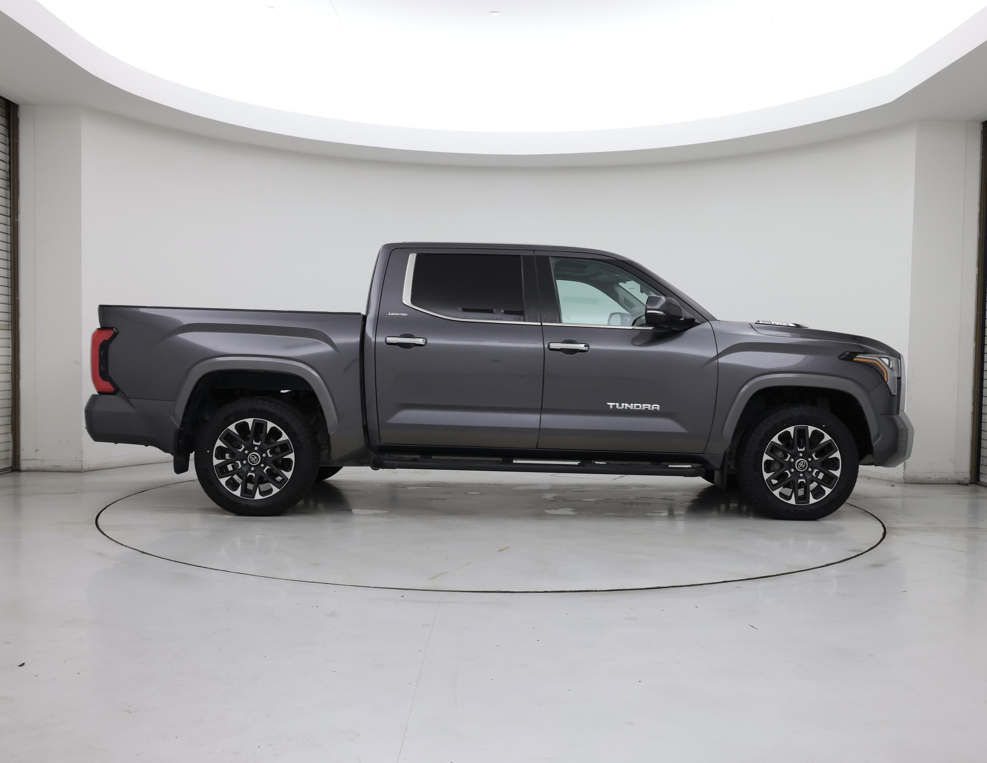 Thumbnail: 2024 Toyota Tundra - 7