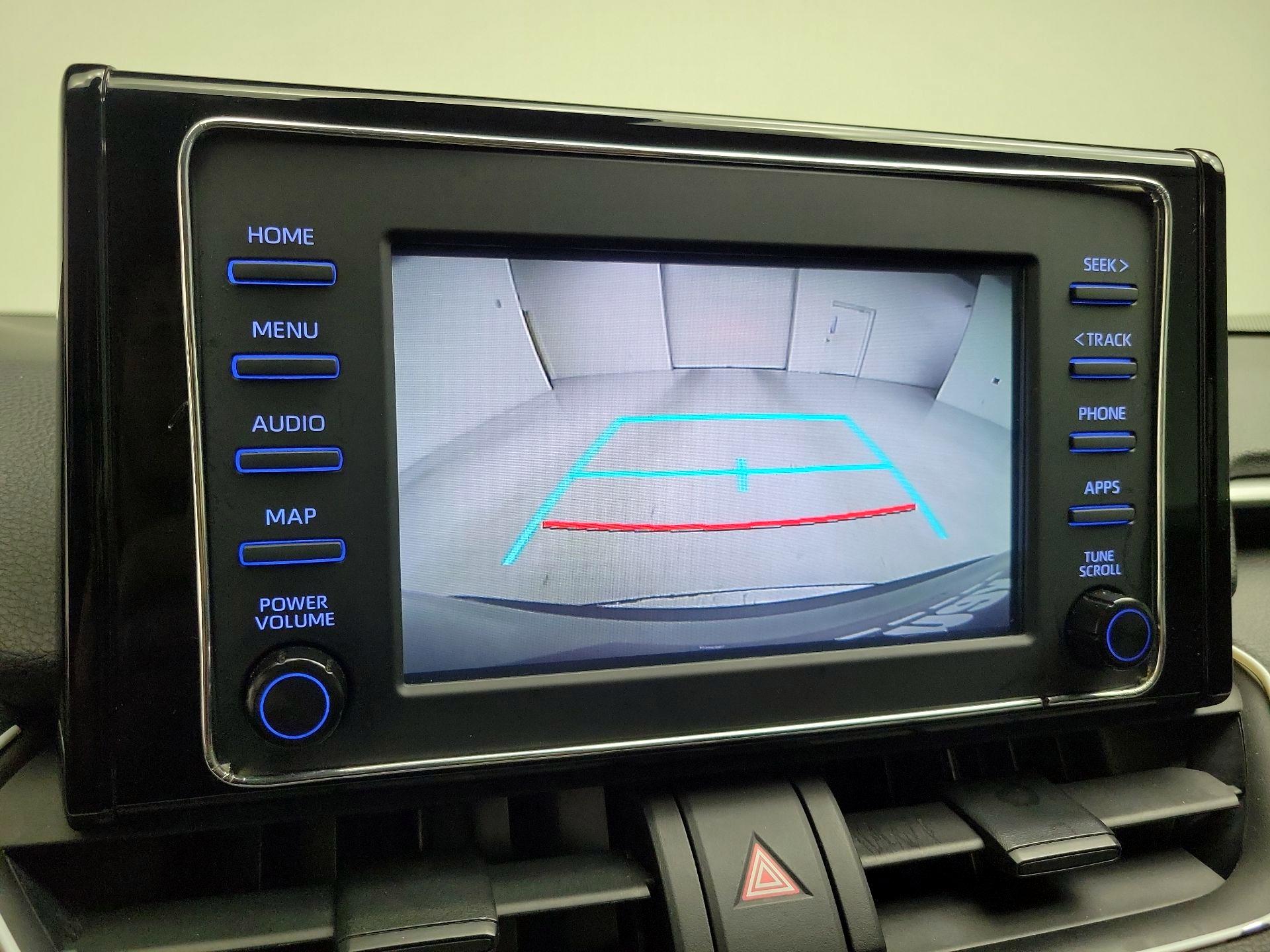 Thumbnail: 2019 Toyota RAV4 - 14