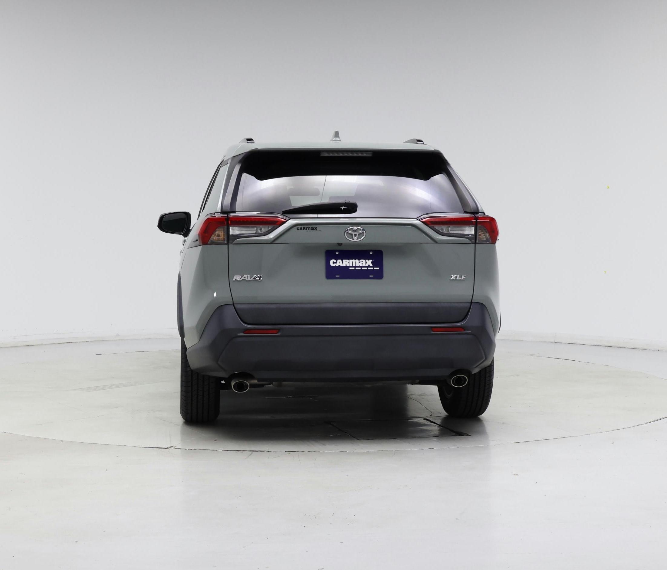 Thumbnail: 2019 Toyota RAV4 - 6