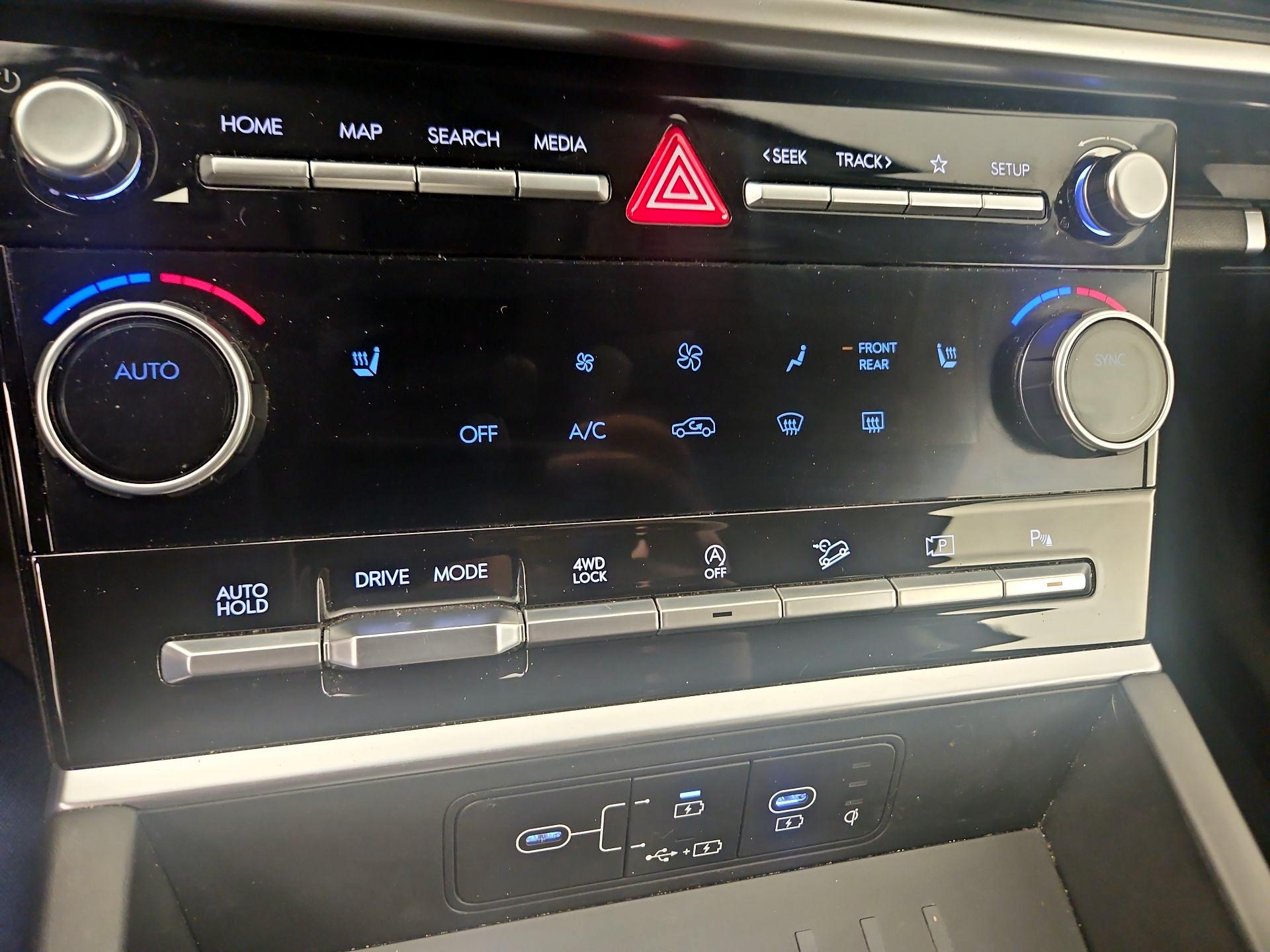 Thumbnail: 2024 Hyundai Santa Fe - 15