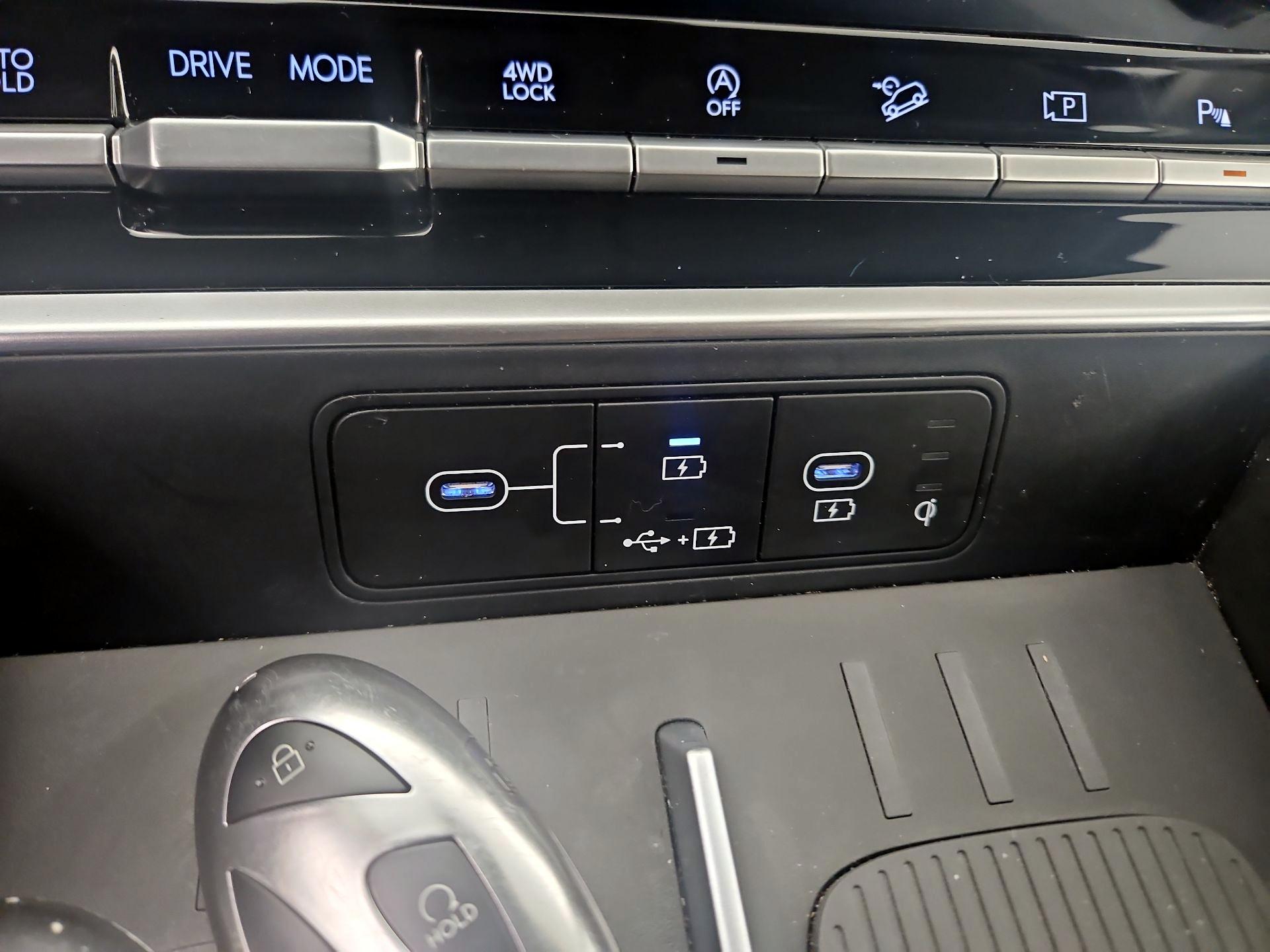 Thumbnail: 2024 Hyundai Santa Fe - 17