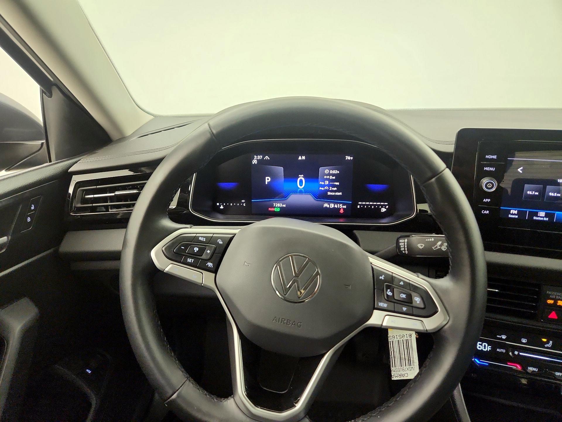 Thumbnail: 2025 Volkswagen Jetta - 10