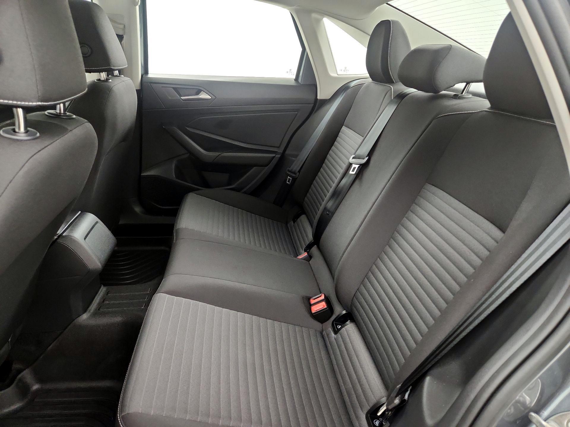 Thumbnail: 2025 Volkswagen Jetta - 19