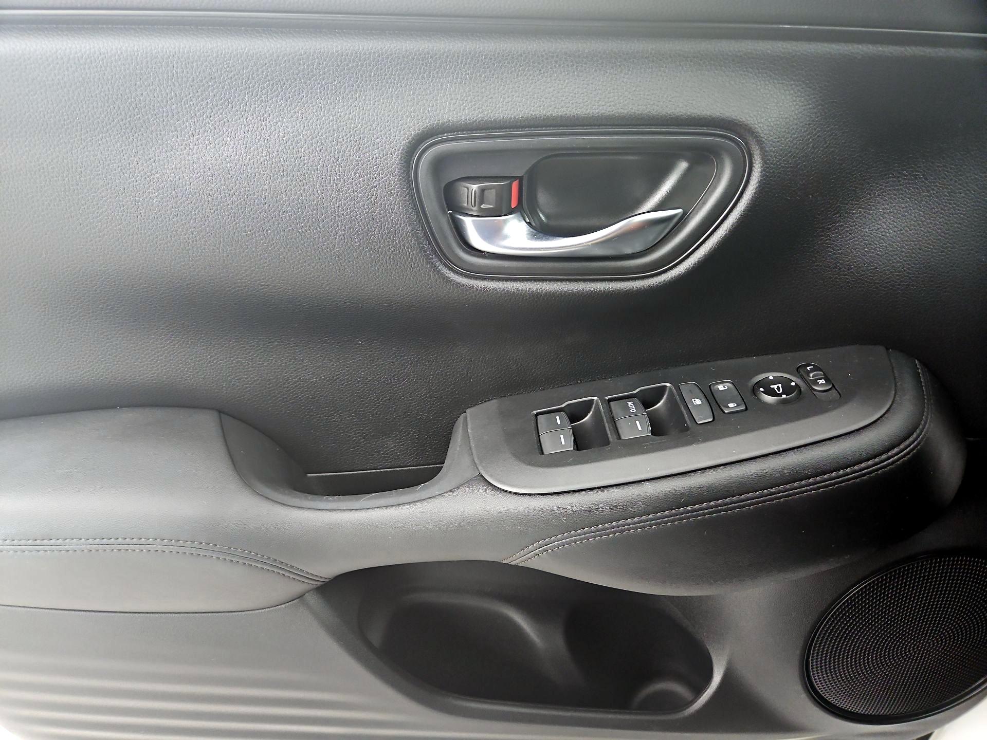 Thumbnail: 2023 Honda HR-V - 12