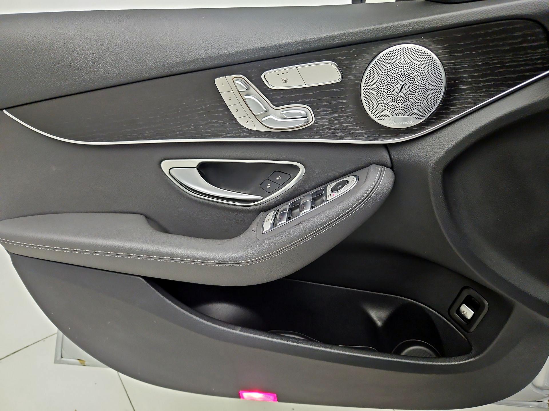 Thumbnail: 2021 Mercedes-Benz C-Class - 12