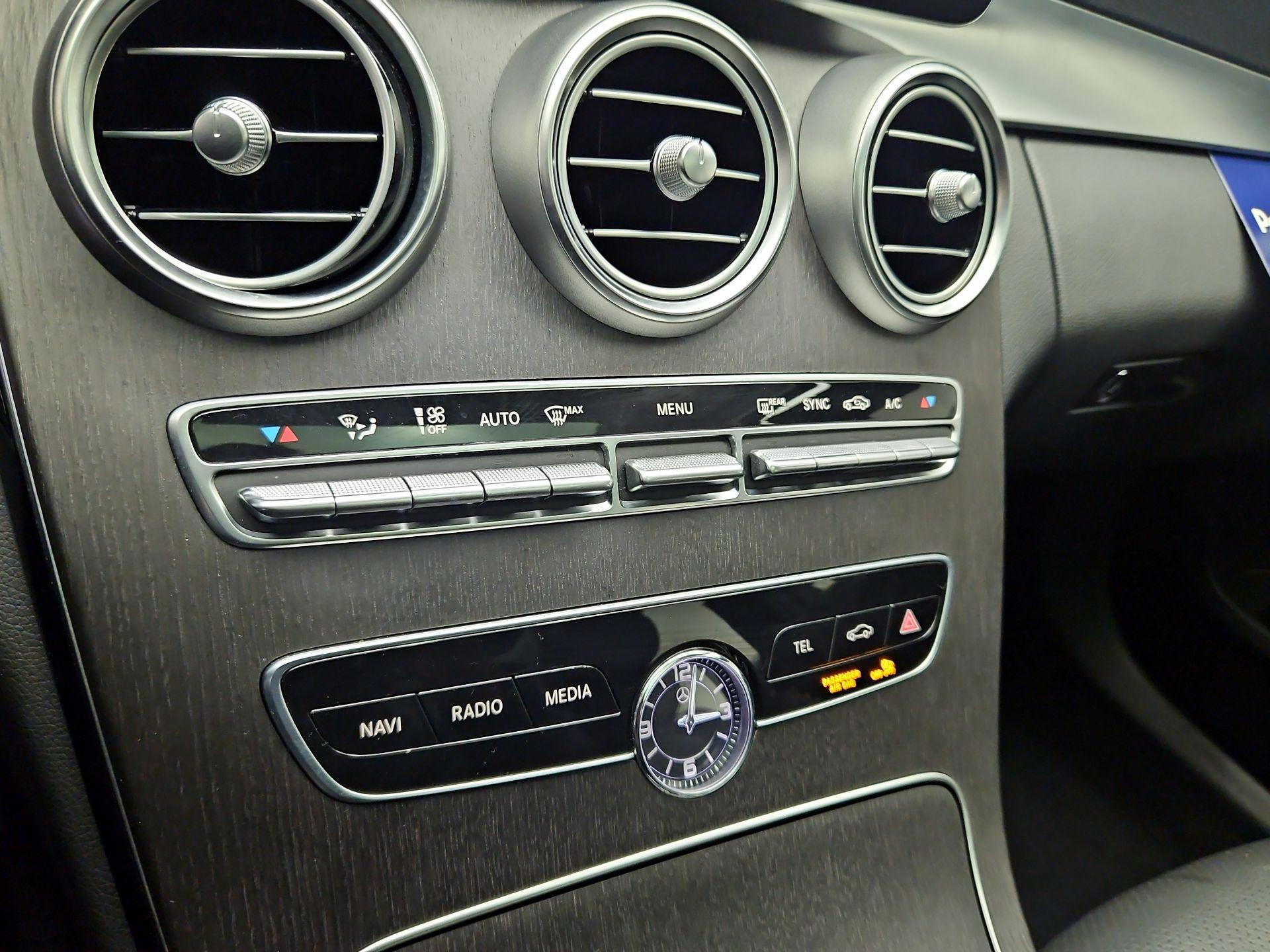 Thumbnail: 2021 Mercedes-Benz C-Class - 16