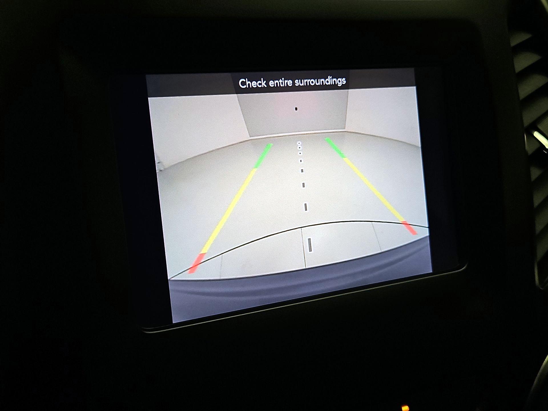 Thumbnail: 2021 Jeep Cherokee - 14