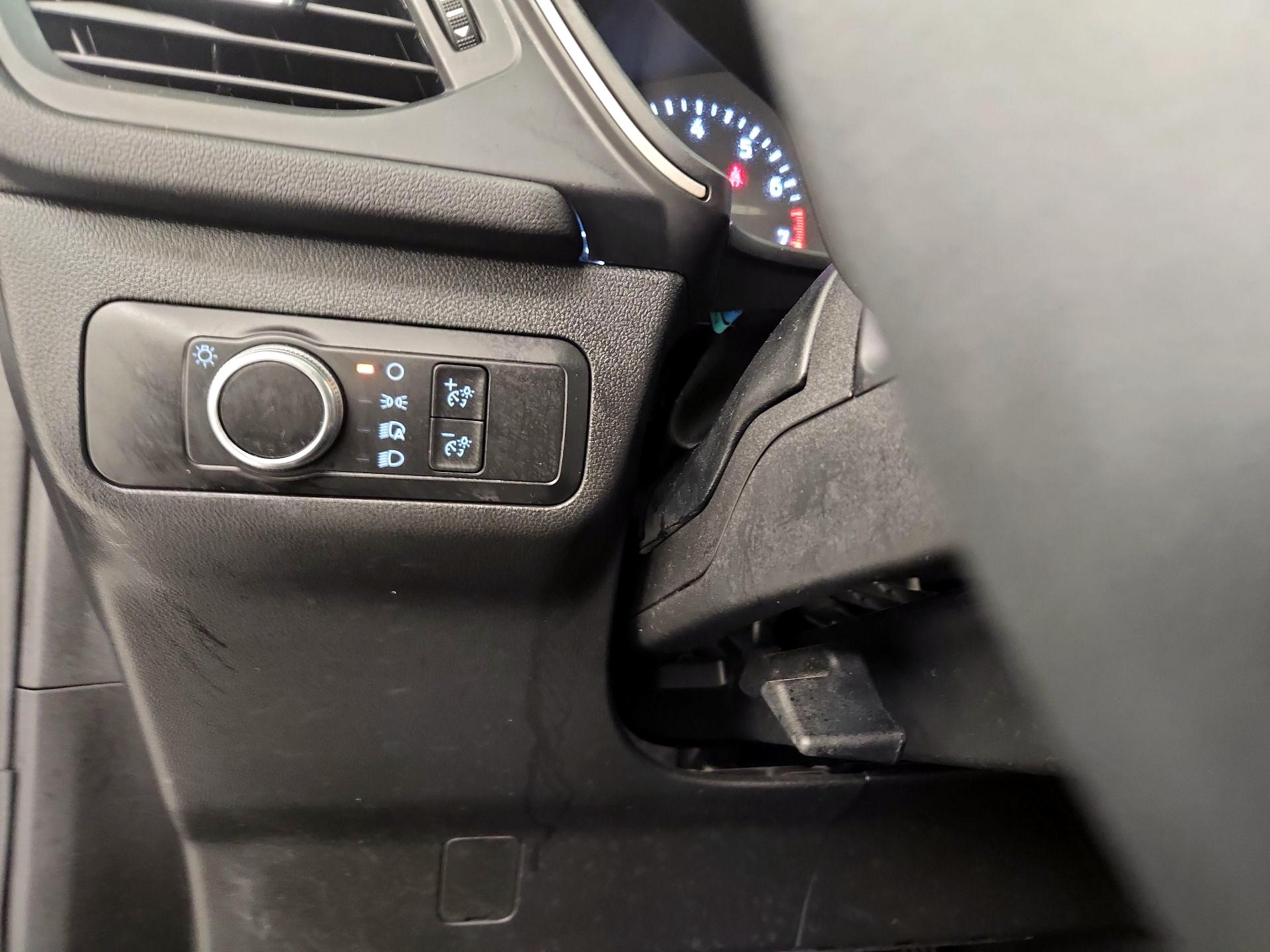 Thumbnail: 2022 Ford Escape - 13