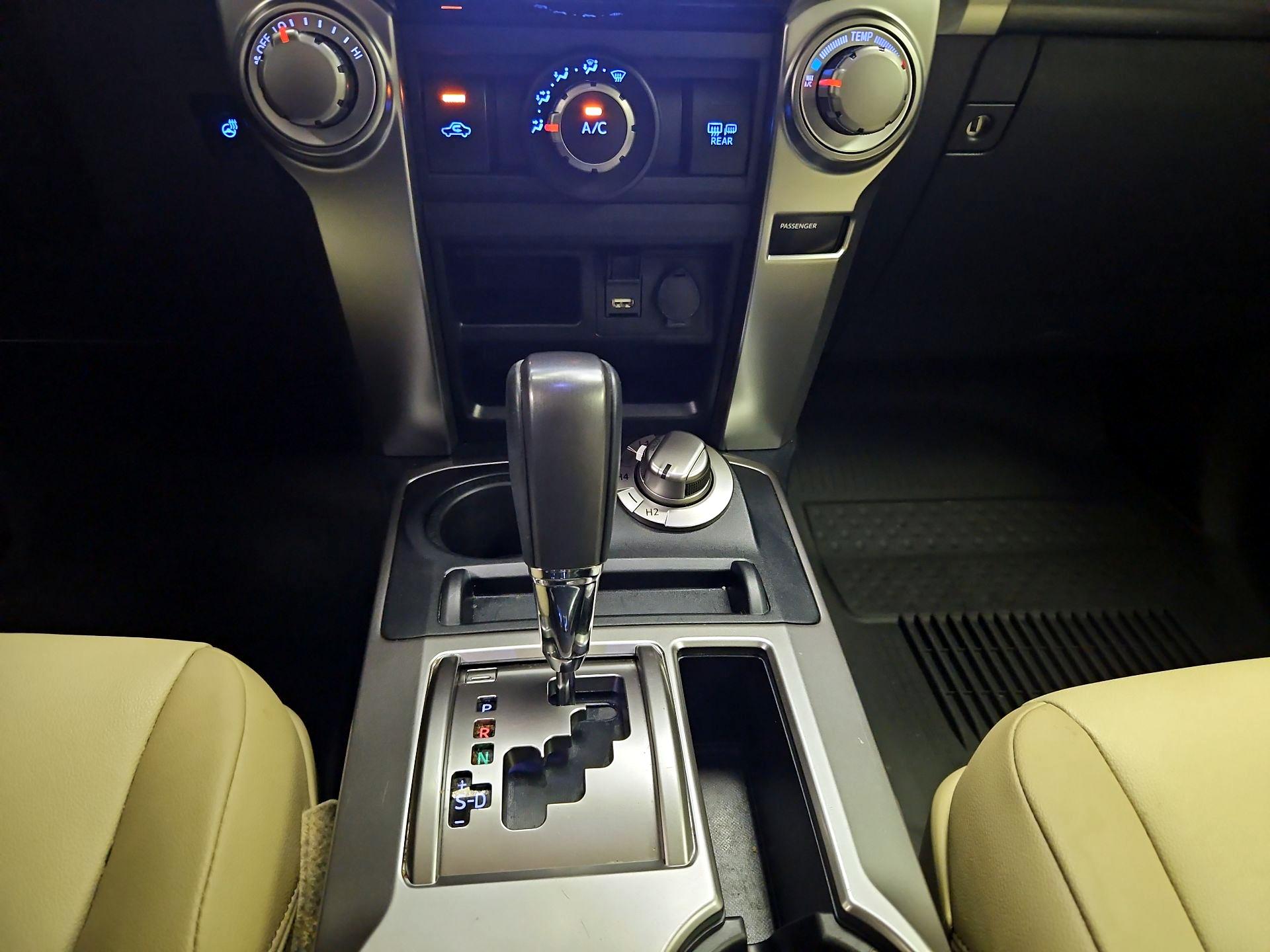 Thumbnail: 2024 Toyota 4Runner - 16