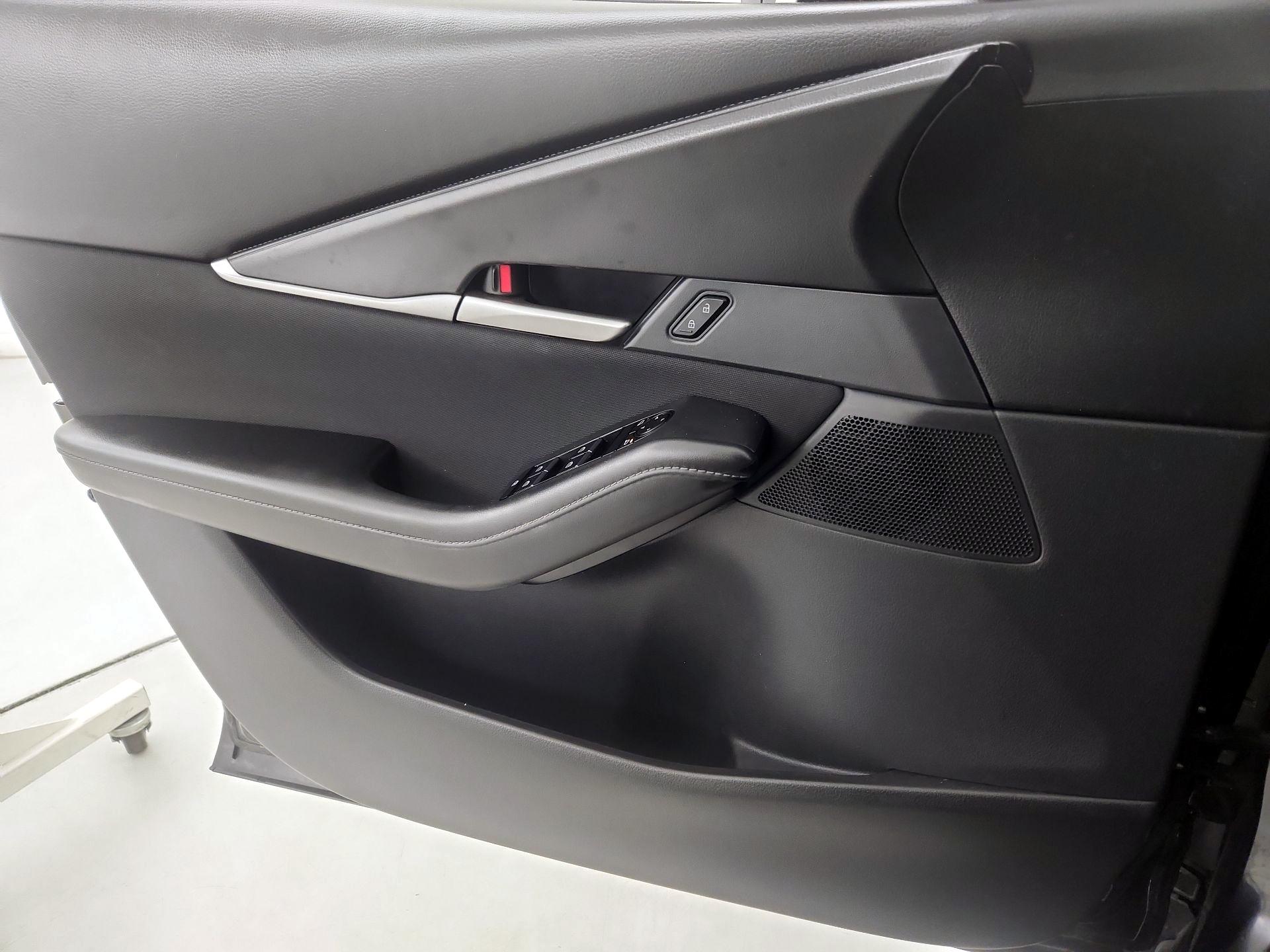 Thumbnail: 2022 Mazda CX-30 - 12