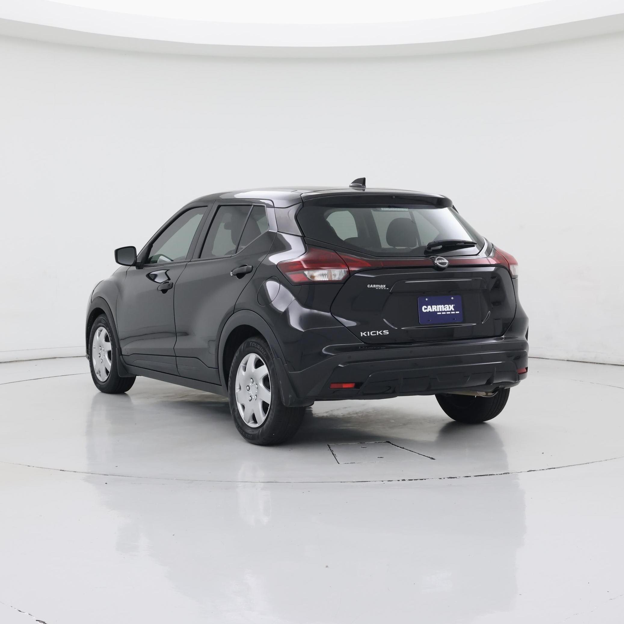 Thumbnail: 2022 Nissan Kicks - 2