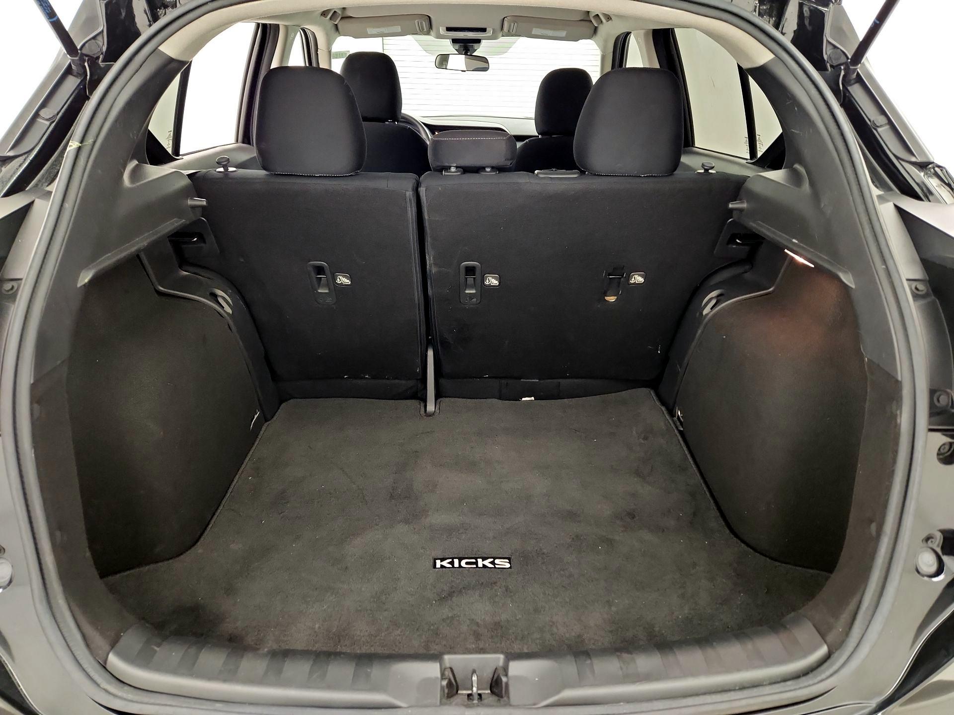 Thumbnail: 2022 Nissan Kicks - 20