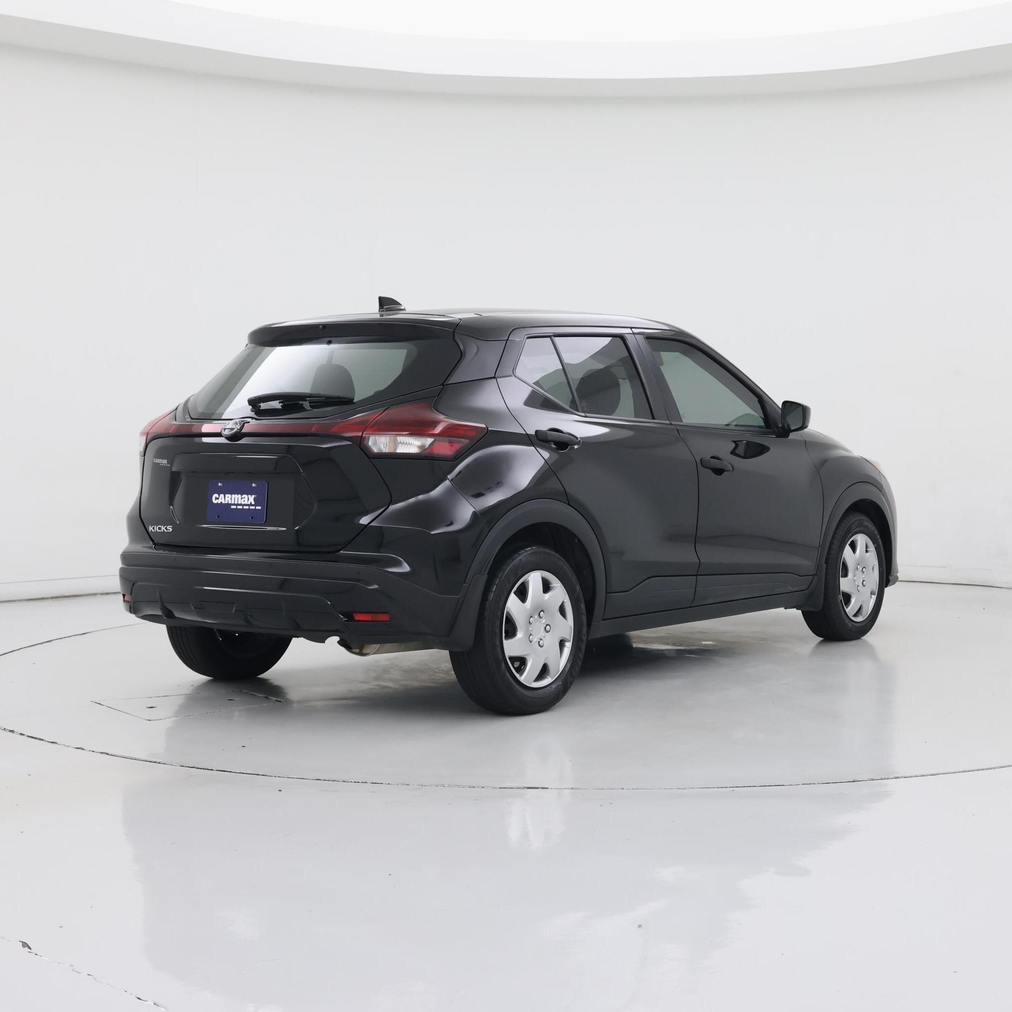 Thumbnail: 2022 Nissan Kicks - 8