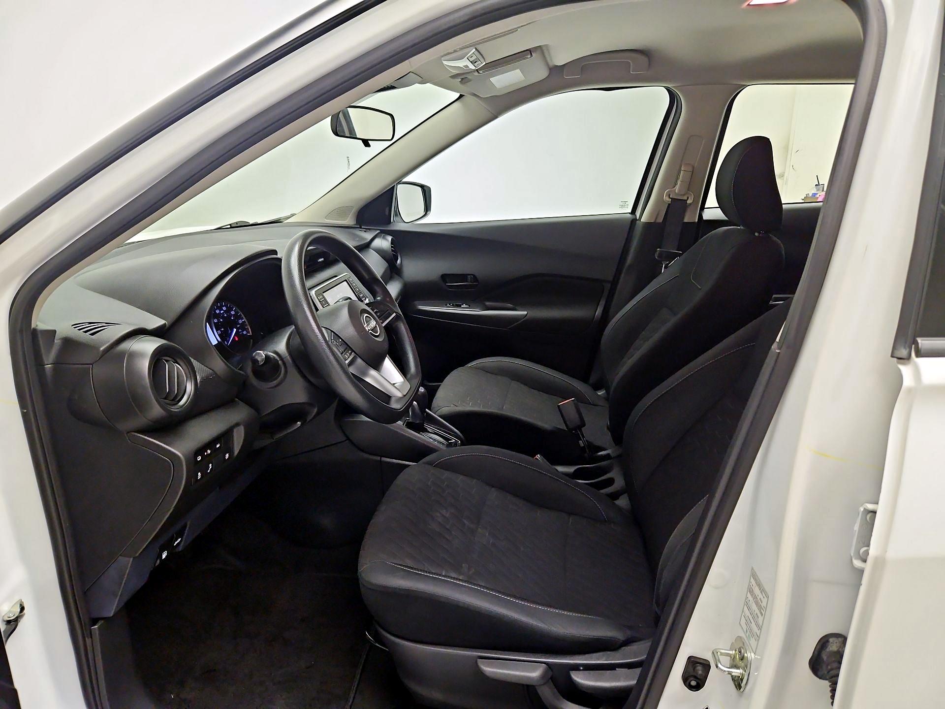 Thumbnail: 2022 Nissan Kicks - 11