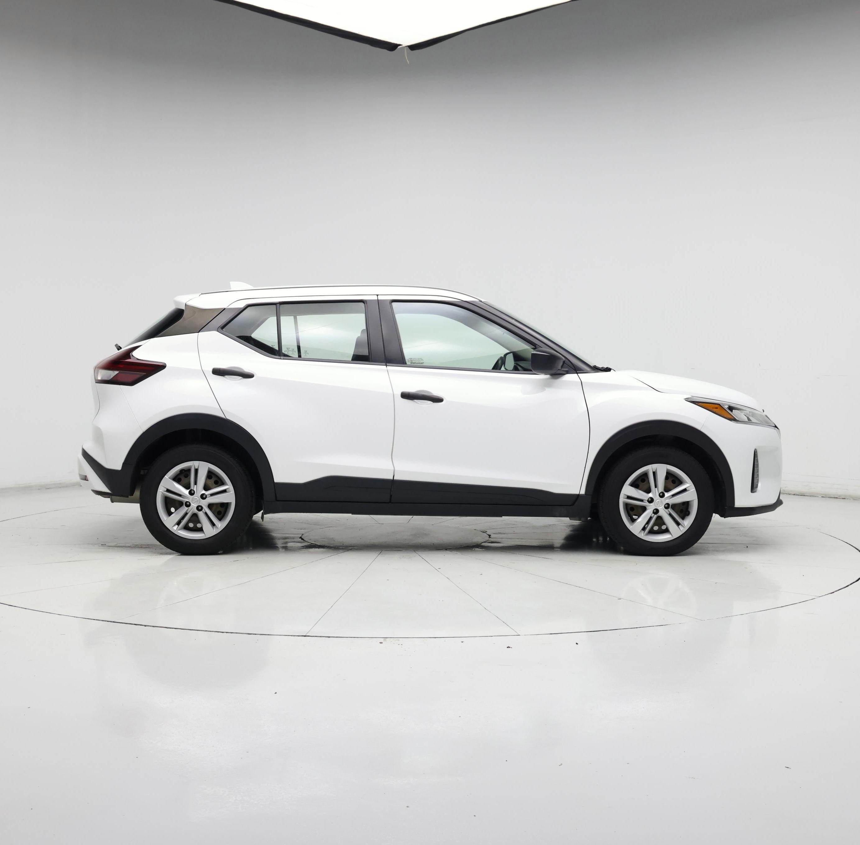 Thumbnail: 2022 Nissan Kicks - 7