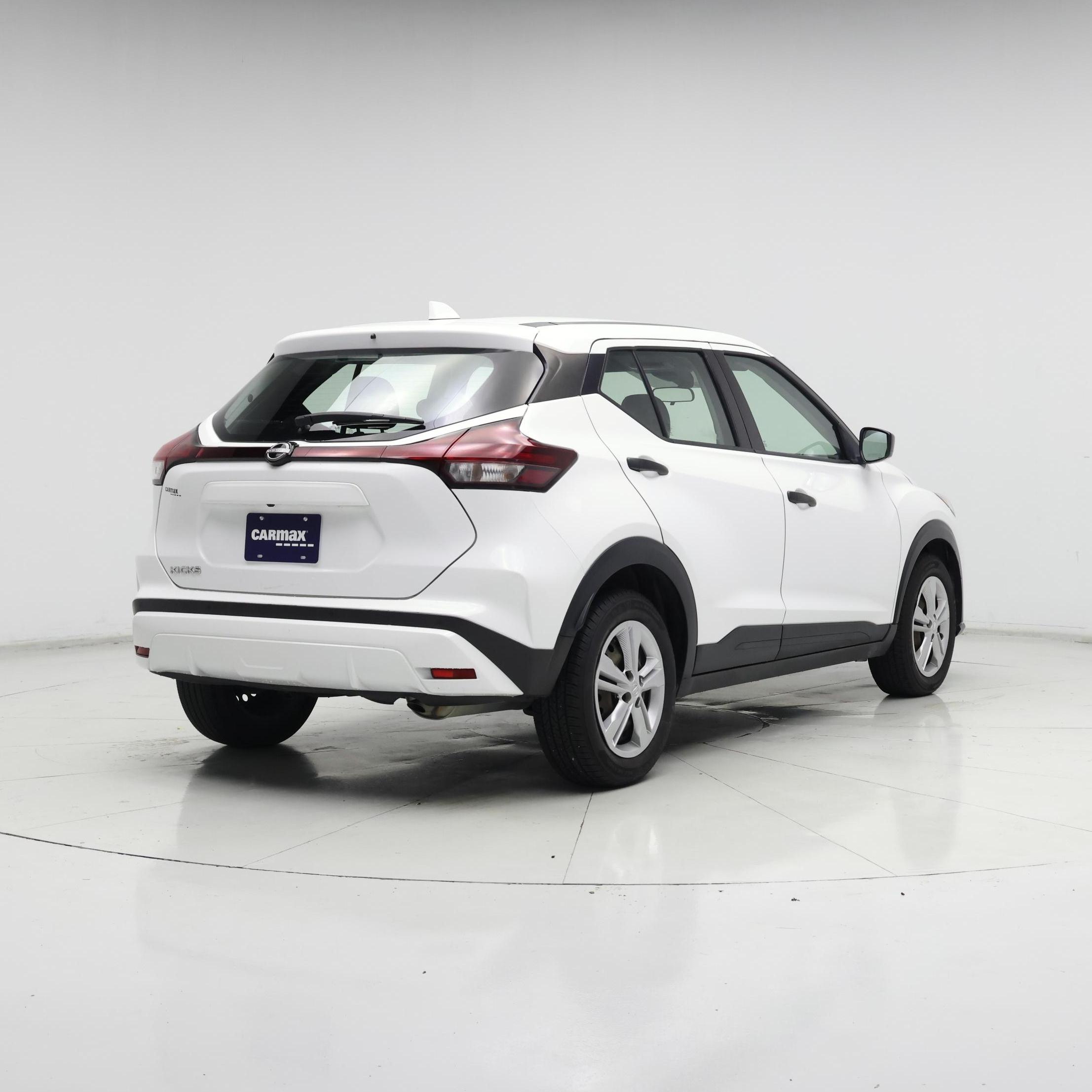 Thumbnail: 2022 Nissan Kicks - 8