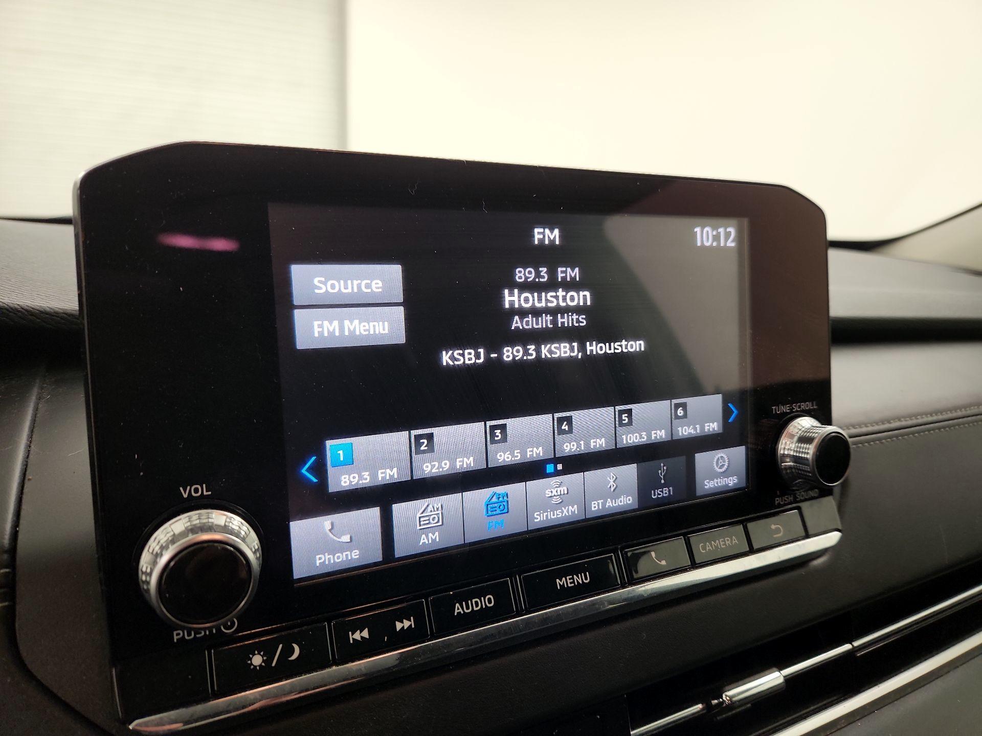 Thumbnail: 2024 Mitsubishi Outlander - 15