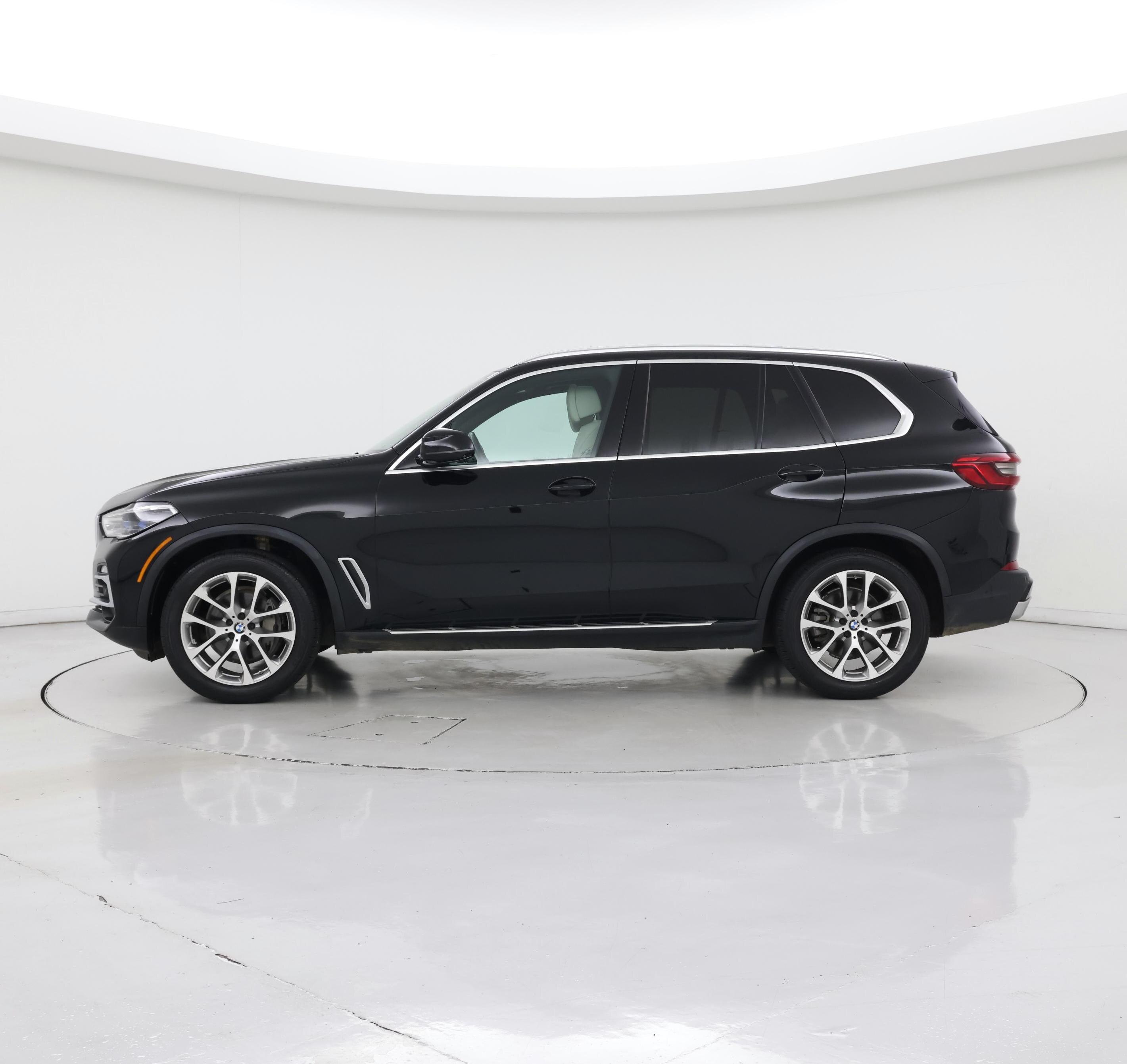 Thumbnail: 2020 BMW X5 - 3
