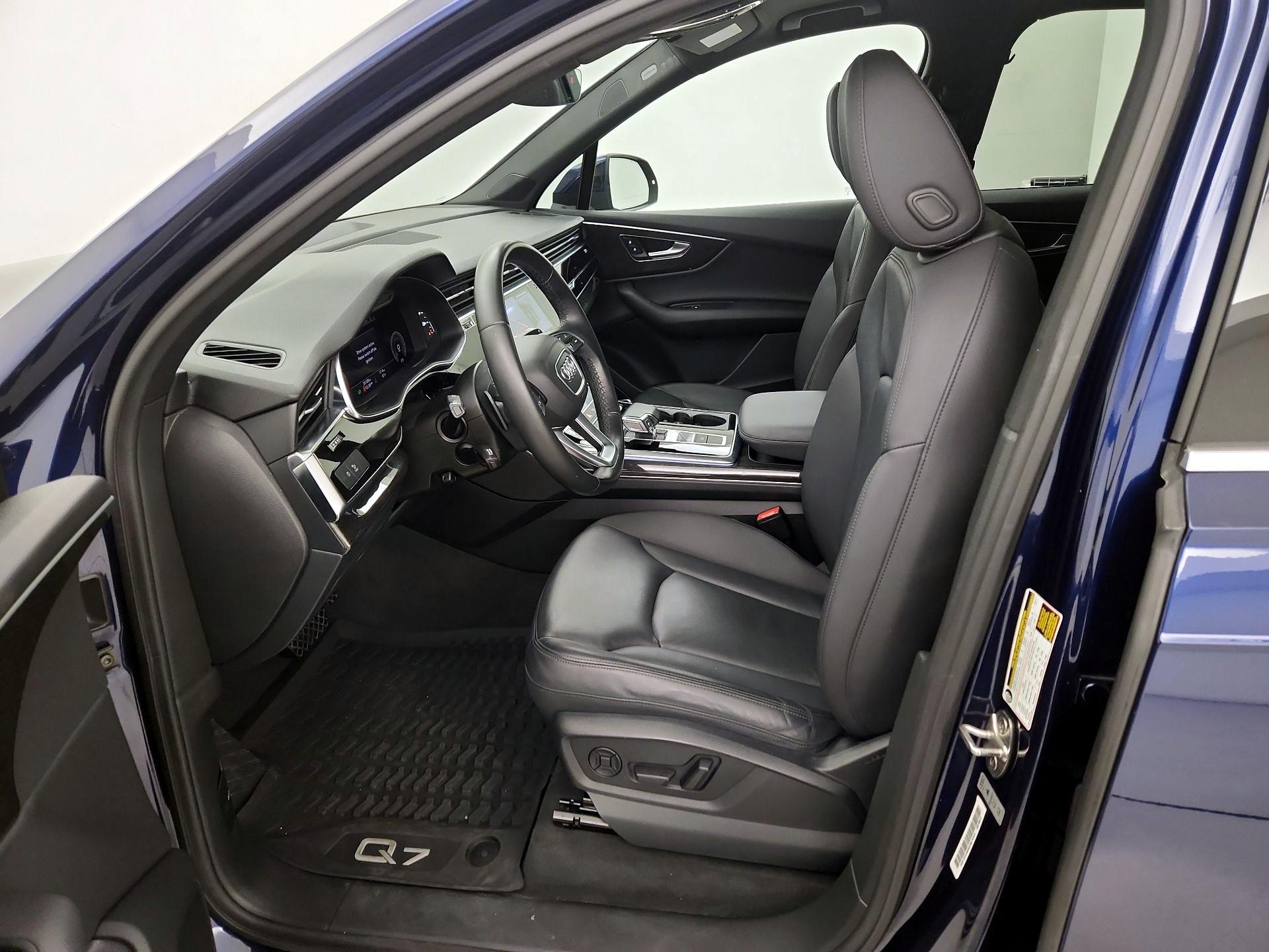 Thumbnail: 2021 Audi Q7 - 11