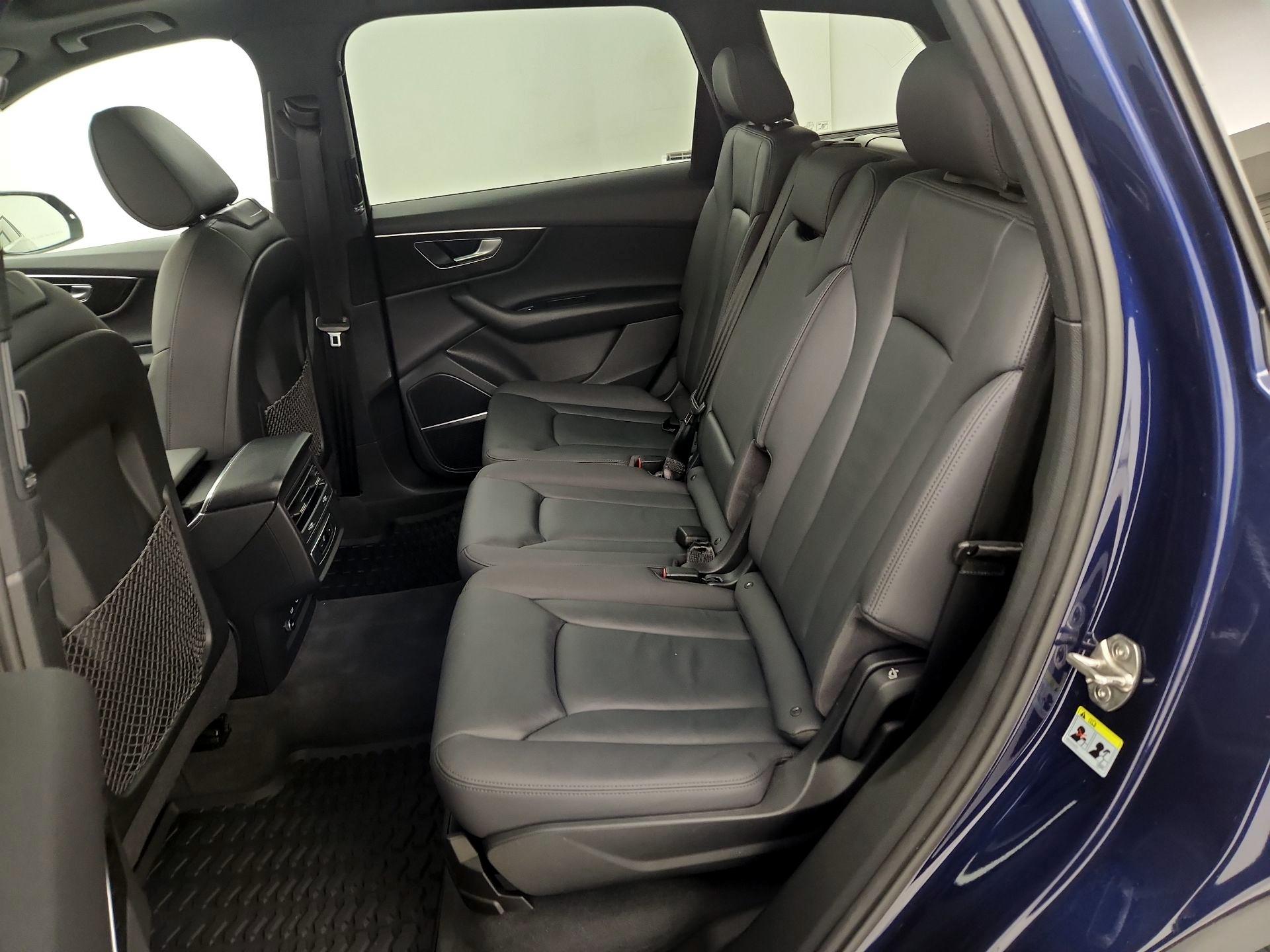 Thumbnail: 2021 Audi Q7 - 20