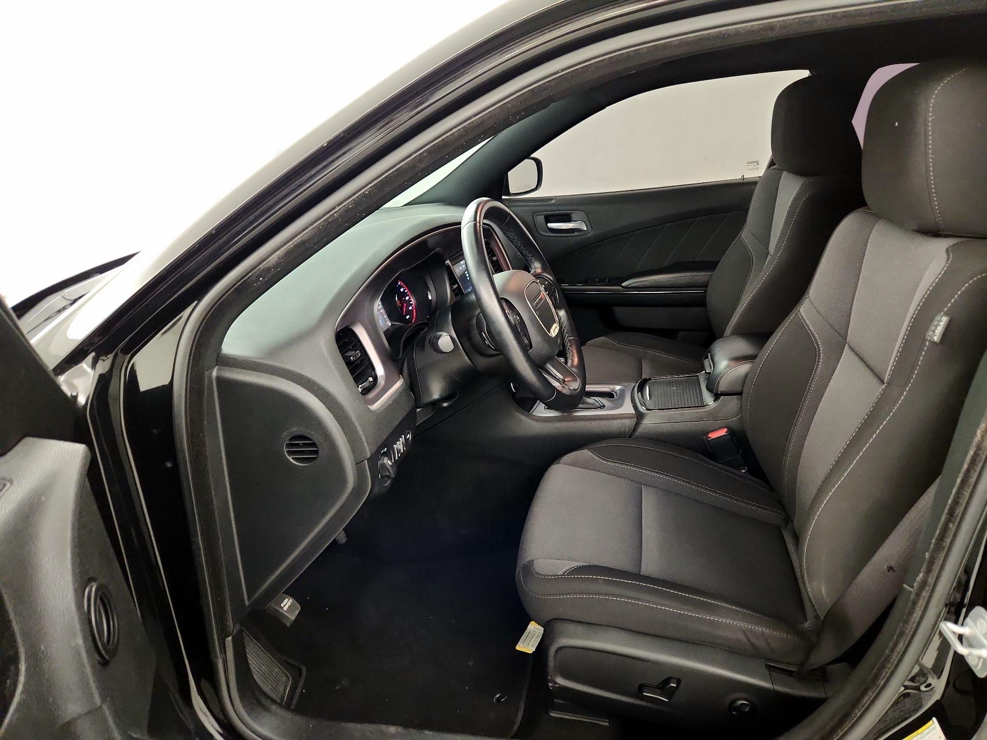 Thumbnail: 2021 Dodge Charger - 11