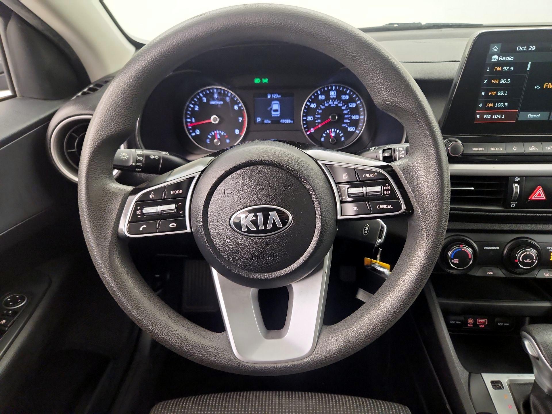 Thumbnail: 2021 Kia Forte - 10