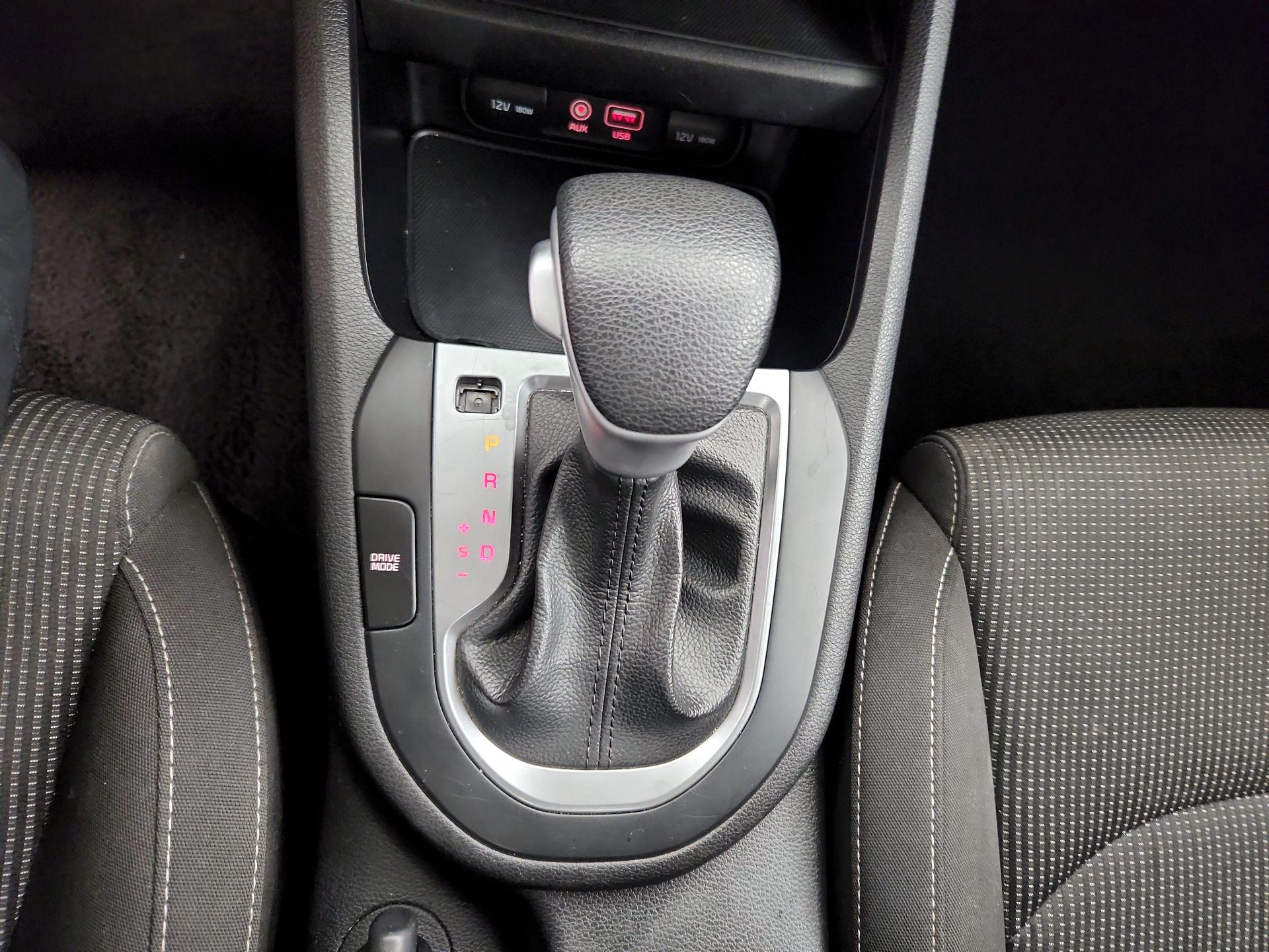 Thumbnail: 2021 Kia Forte - 17